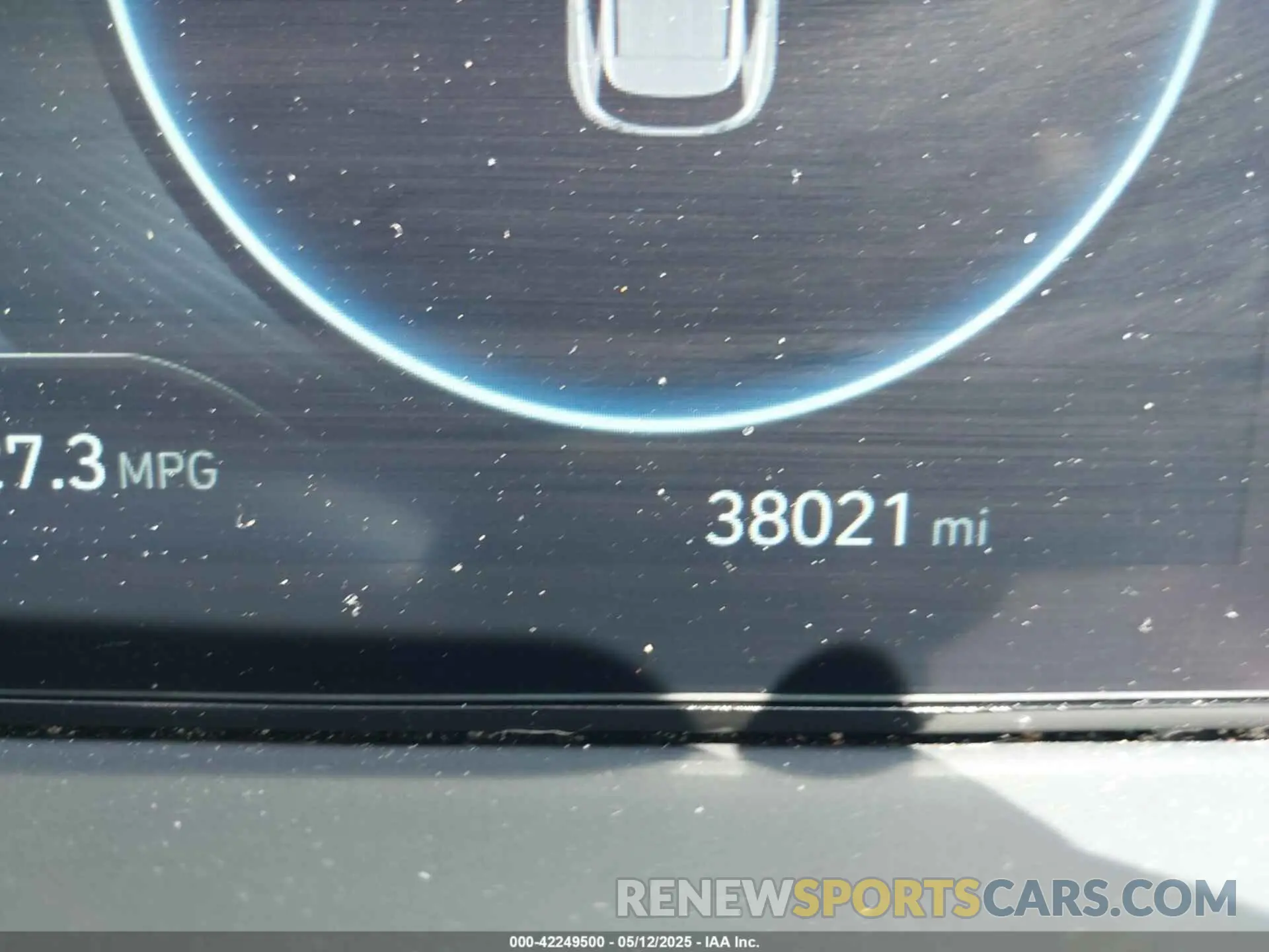 16 Photograph of a damaged car 5NMJE3DE4RH357627 HYUNDAI TUCSON 2024
