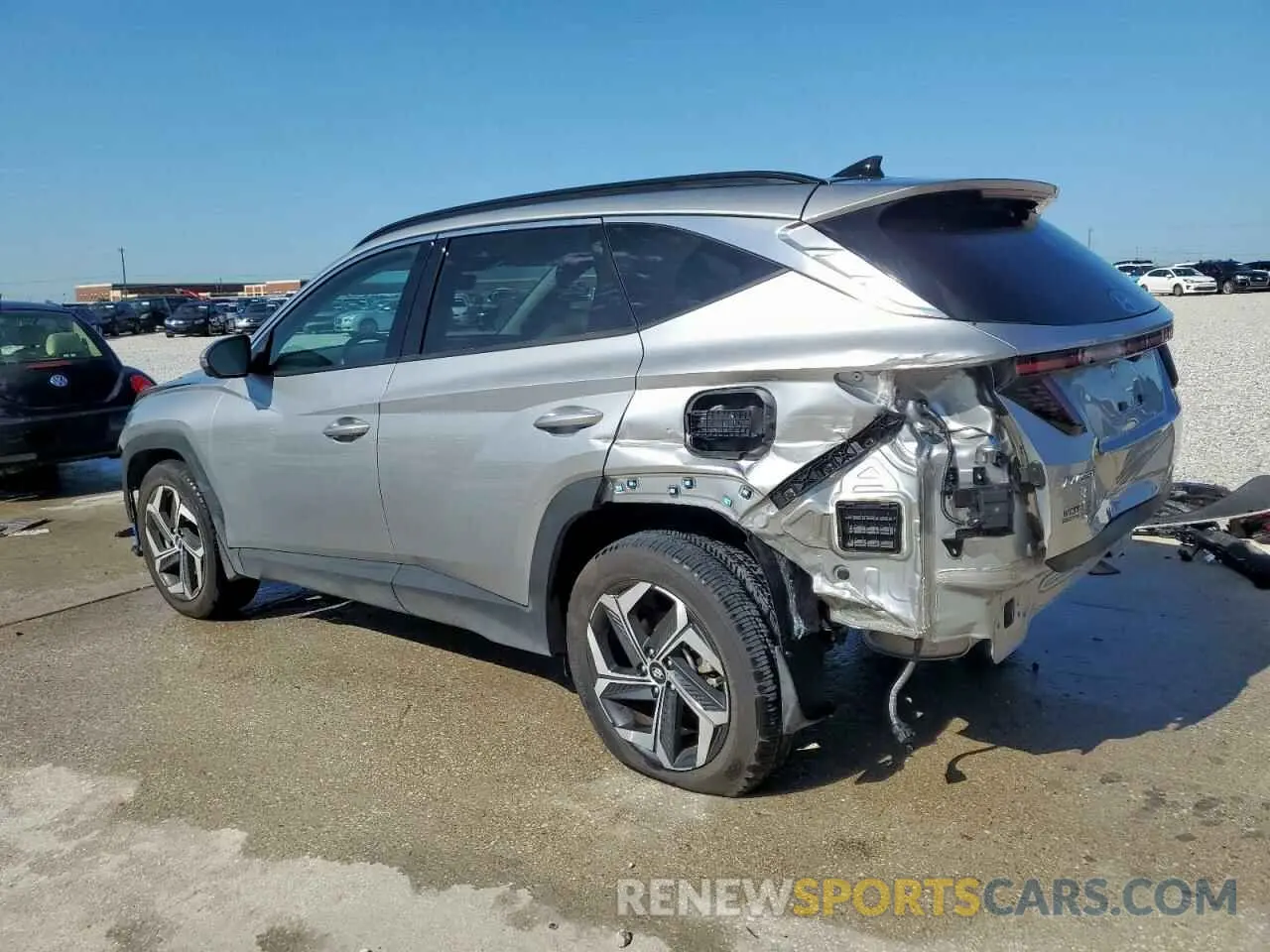 2 Photograph of a damaged car 5NMJE3DE4RH364013 HYUNDAI TUCSON 2024