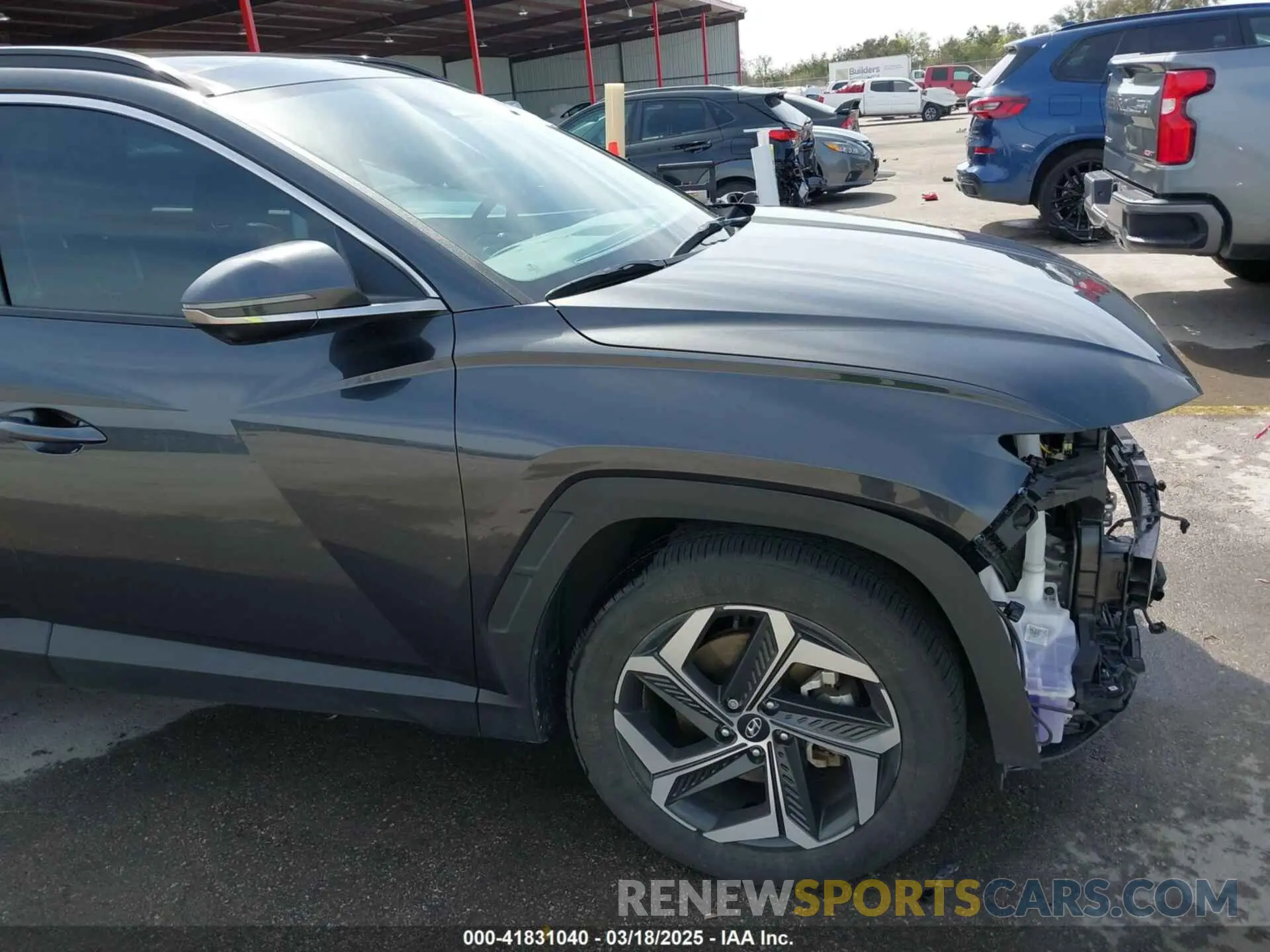 19 Photograph of a damaged car 5NMJE3DE5RH325575 HYUNDAI TUCSON 2024