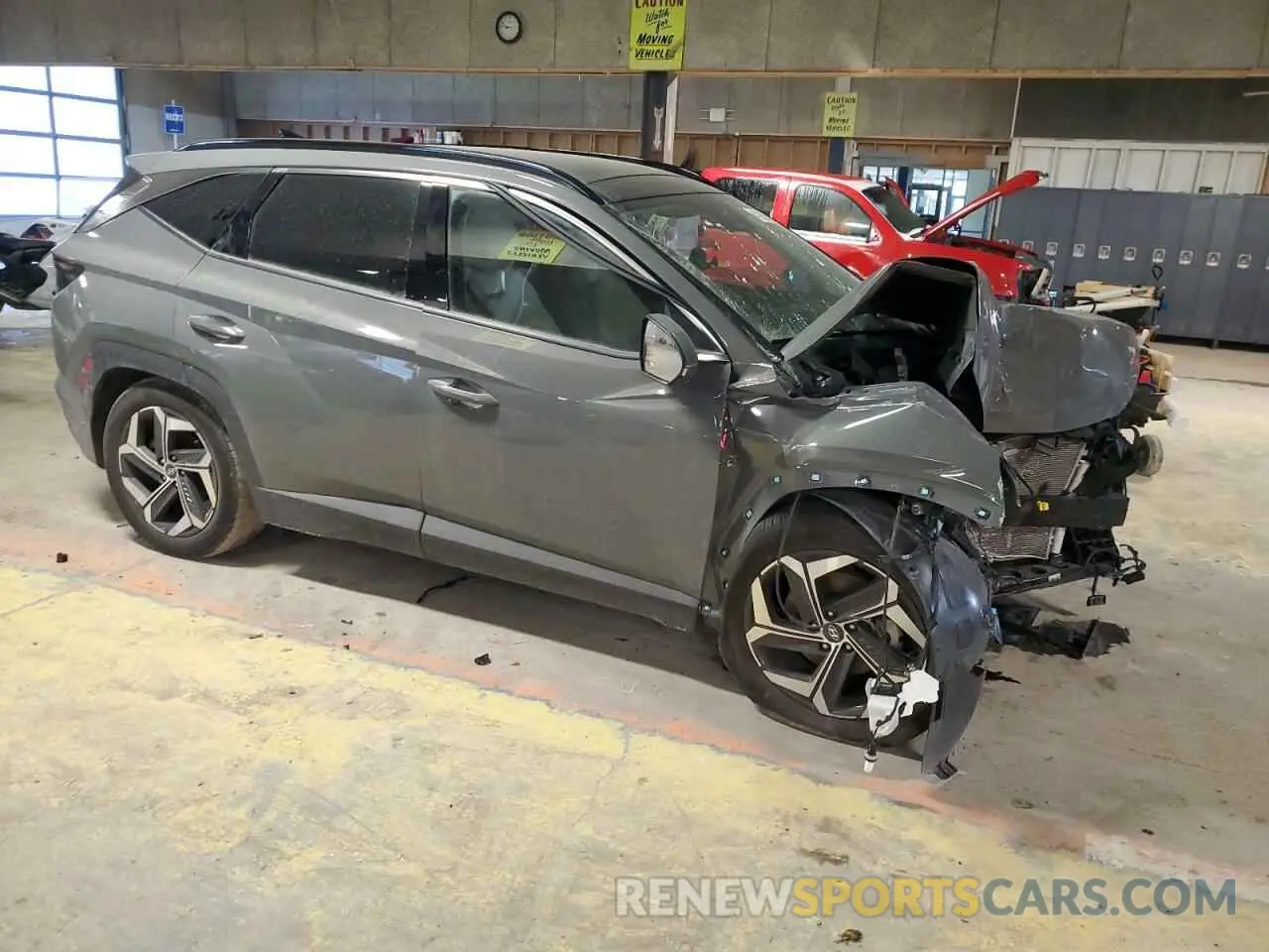 4 Photograph of a damaged car 5NMJE3DE5RH348791 HYUNDAI TUCSON 2024
