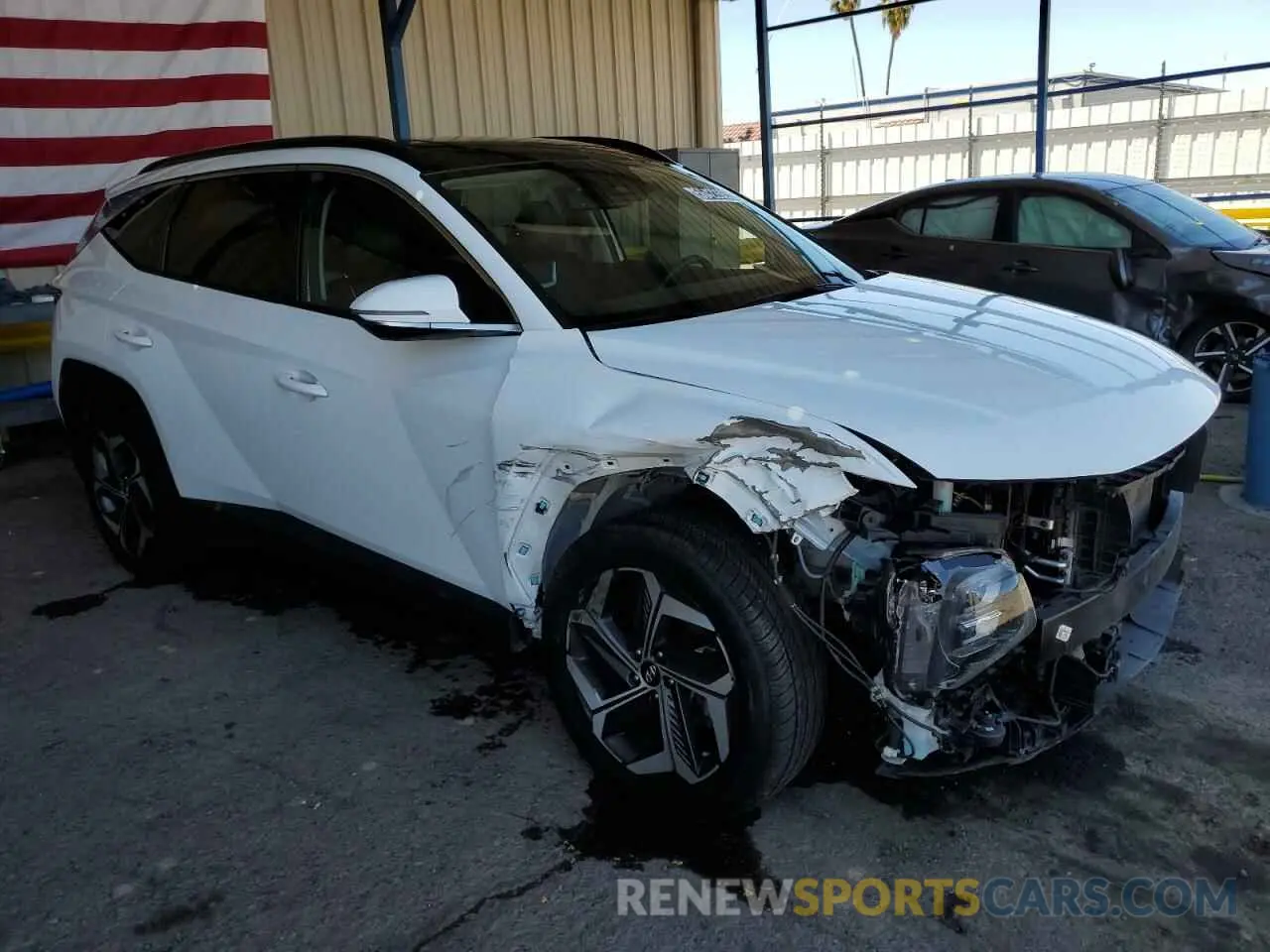 4 Photograph of a damaged car 5NMJE3DE5RH361590 HYUNDAI TUCSON 2024