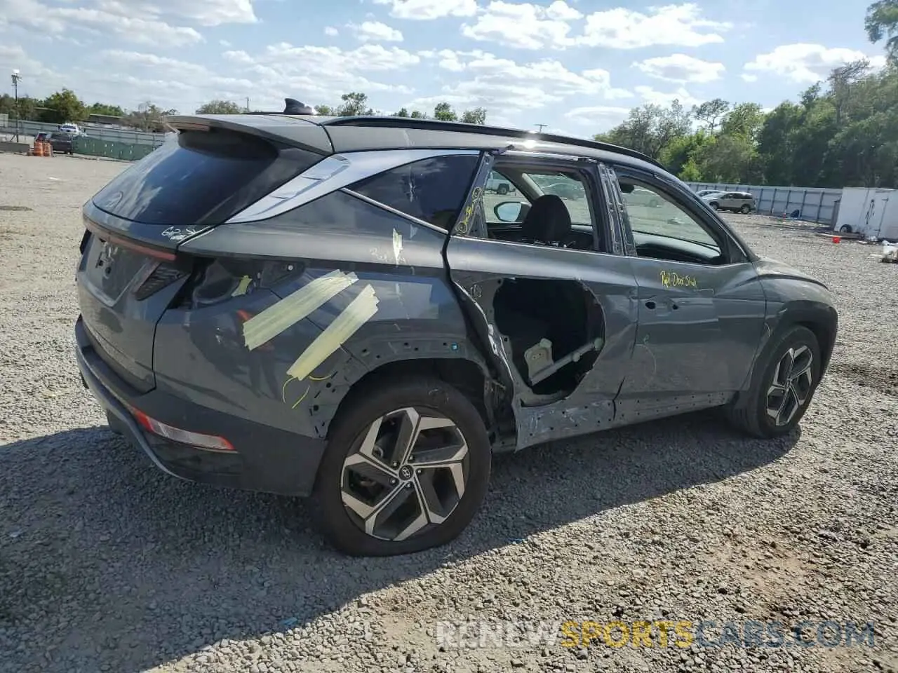 3 Photograph of a damaged car 5NMJE3DE5RH396680 HYUNDAI TUCSON 2024