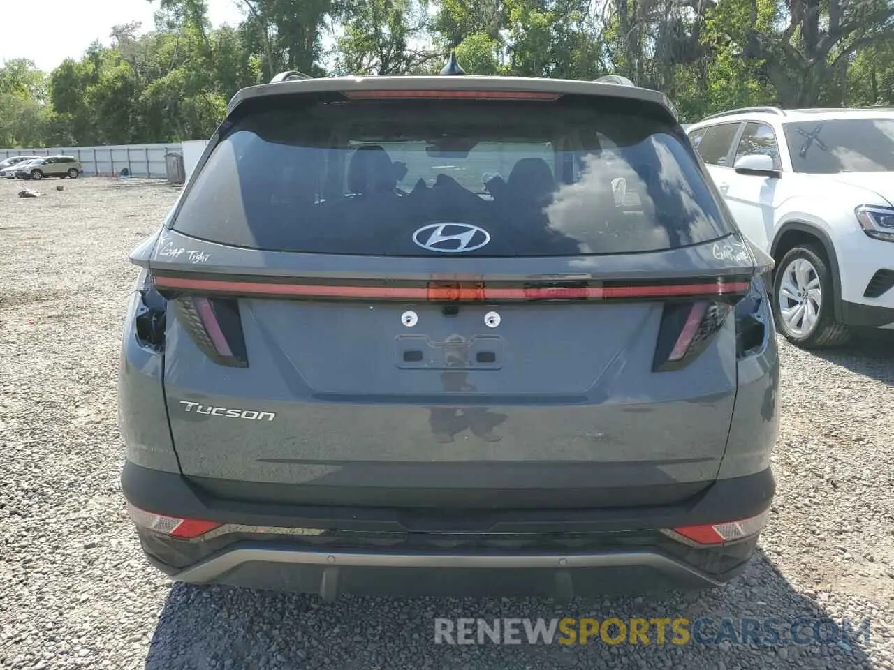 6 Photograph of a damaged car 5NMJE3DE5RH396680 HYUNDAI TUCSON 2024