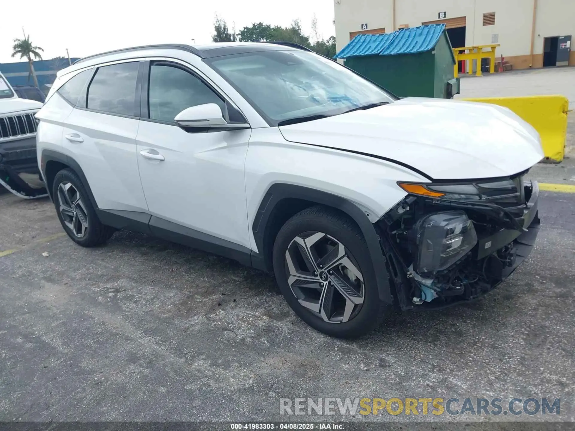 1 Photograph of a damaged car 5NMJE3DE7RH348243 HYUNDAI TUCSON 2024