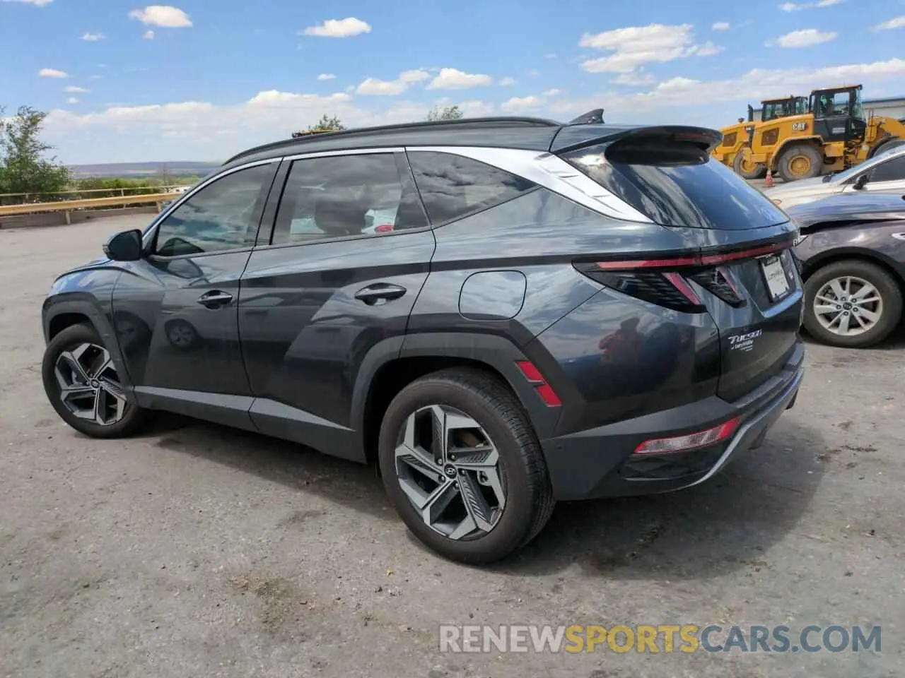 2 Photograph of a damaged car 5NMJE3DE7RH363289 HYUNDAI TUCSON 2024