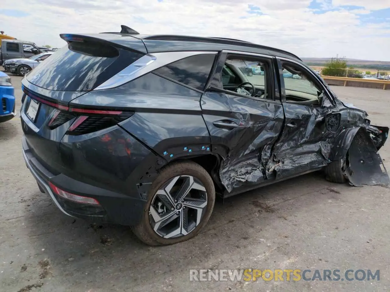 3 Photograph of a damaged car 5NMJE3DE7RH363289 HYUNDAI TUCSON 2024