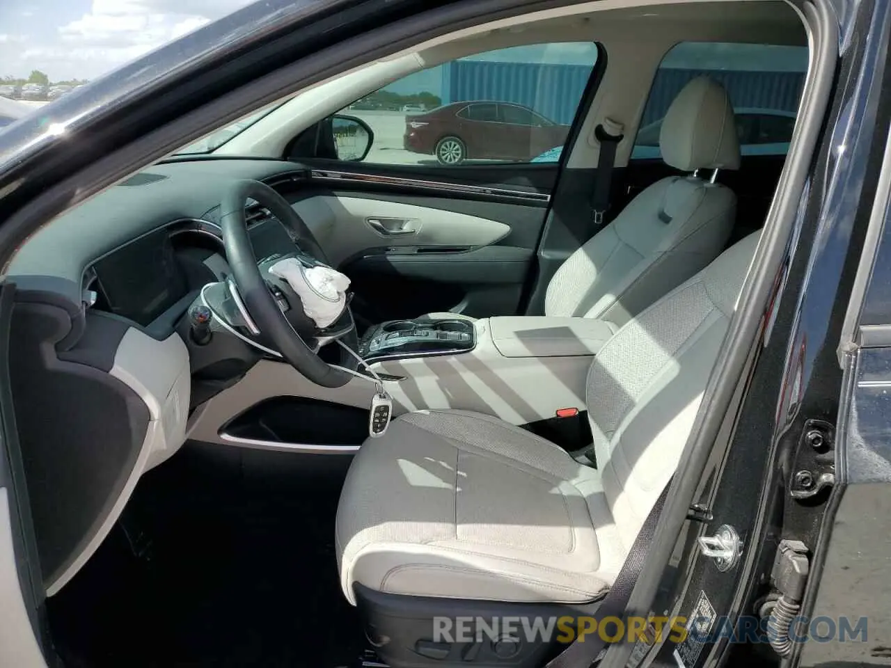 7 Photograph of a damaged car 5NMJE3DE7RH408666 HYUNDAI TUCSON 2024