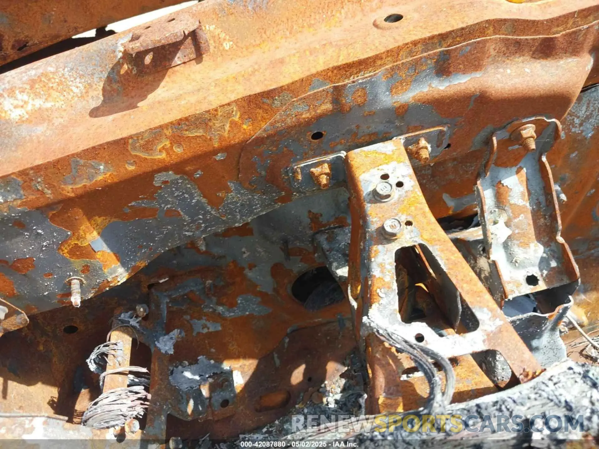7 Photograph of a damaged car 5NMJE3DE9RH316751 HYUNDAI TUCSON 2024