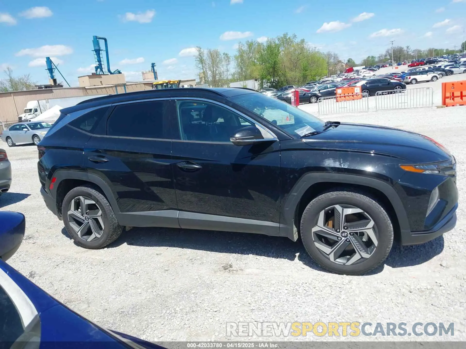 13 Photograph of a damaged car 5NMJECDE0RH360377 HYUNDAI TUCSON 2024