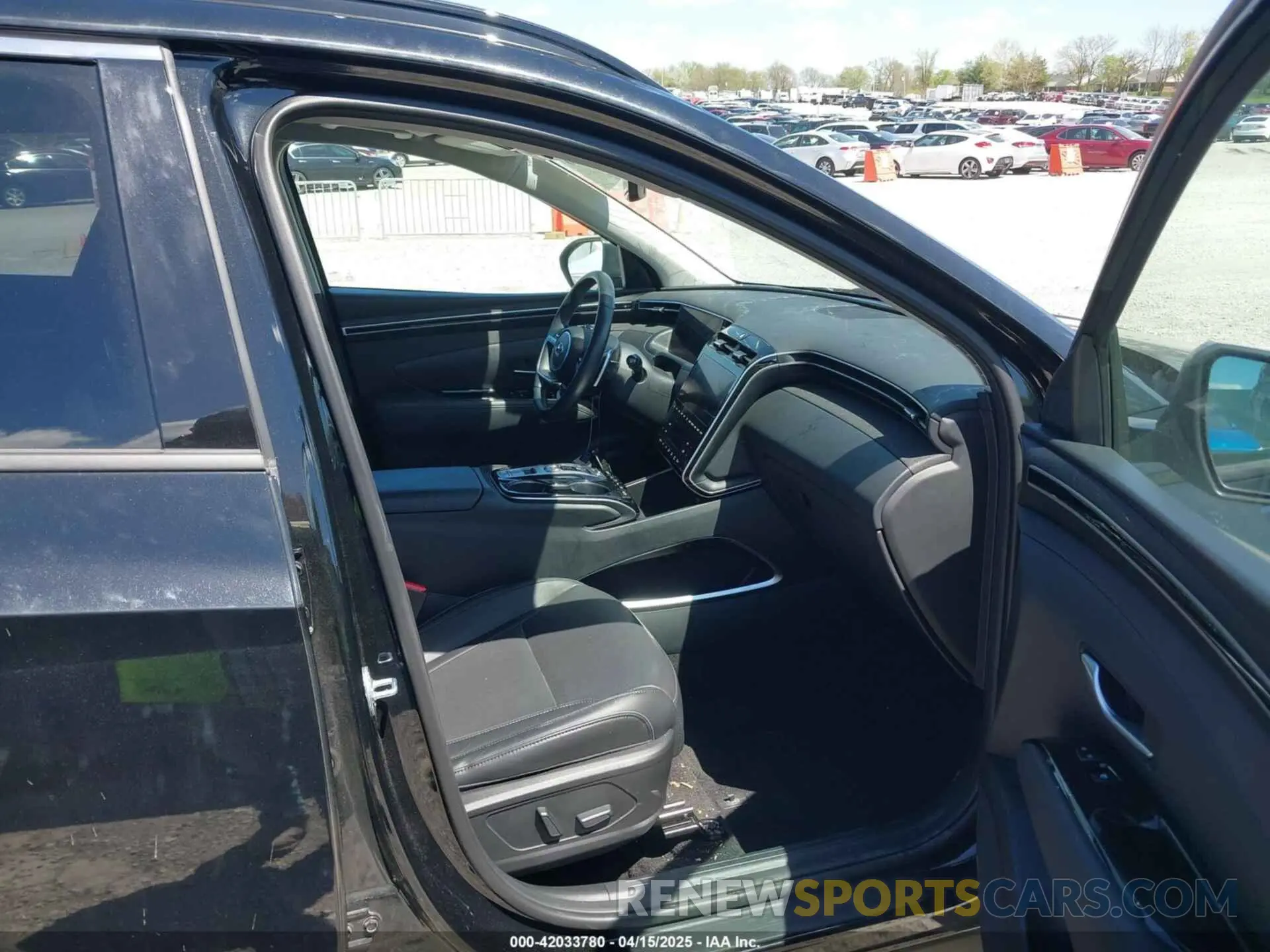 5 Photograph of a damaged car 5NMJECDE0RH360377 HYUNDAI TUCSON 2024