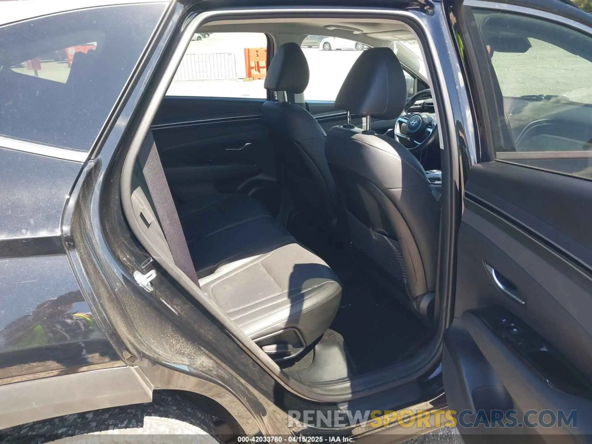 8 Photograph of a damaged car 5NMJECDE0RH360377 HYUNDAI TUCSON 2024