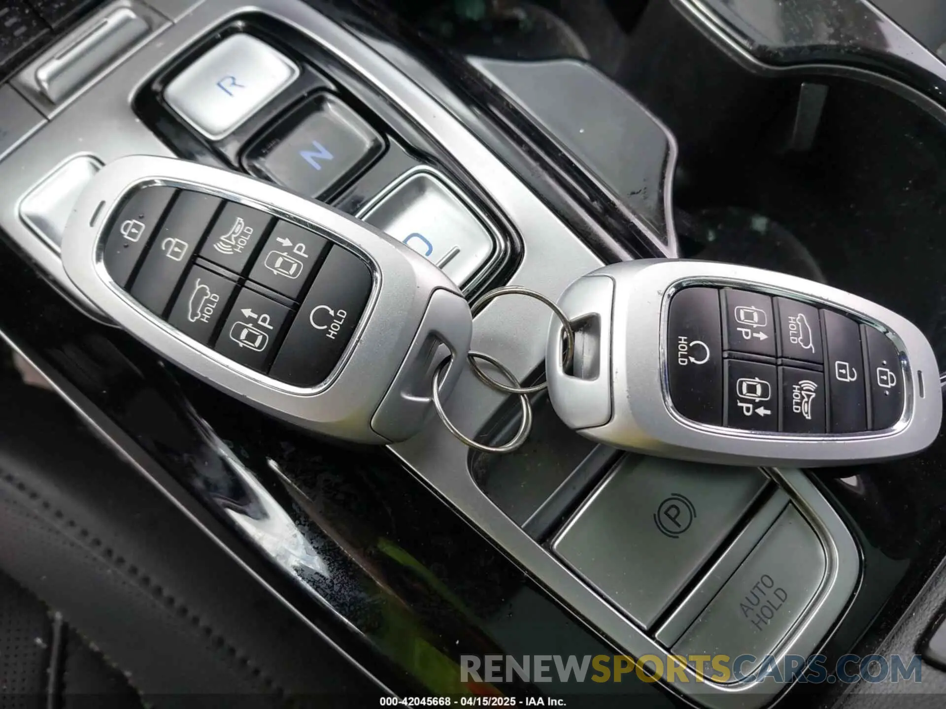 11 Photograph of a damaged car 5NMJECDE0RH379639 HYUNDAI TUCSON 2024