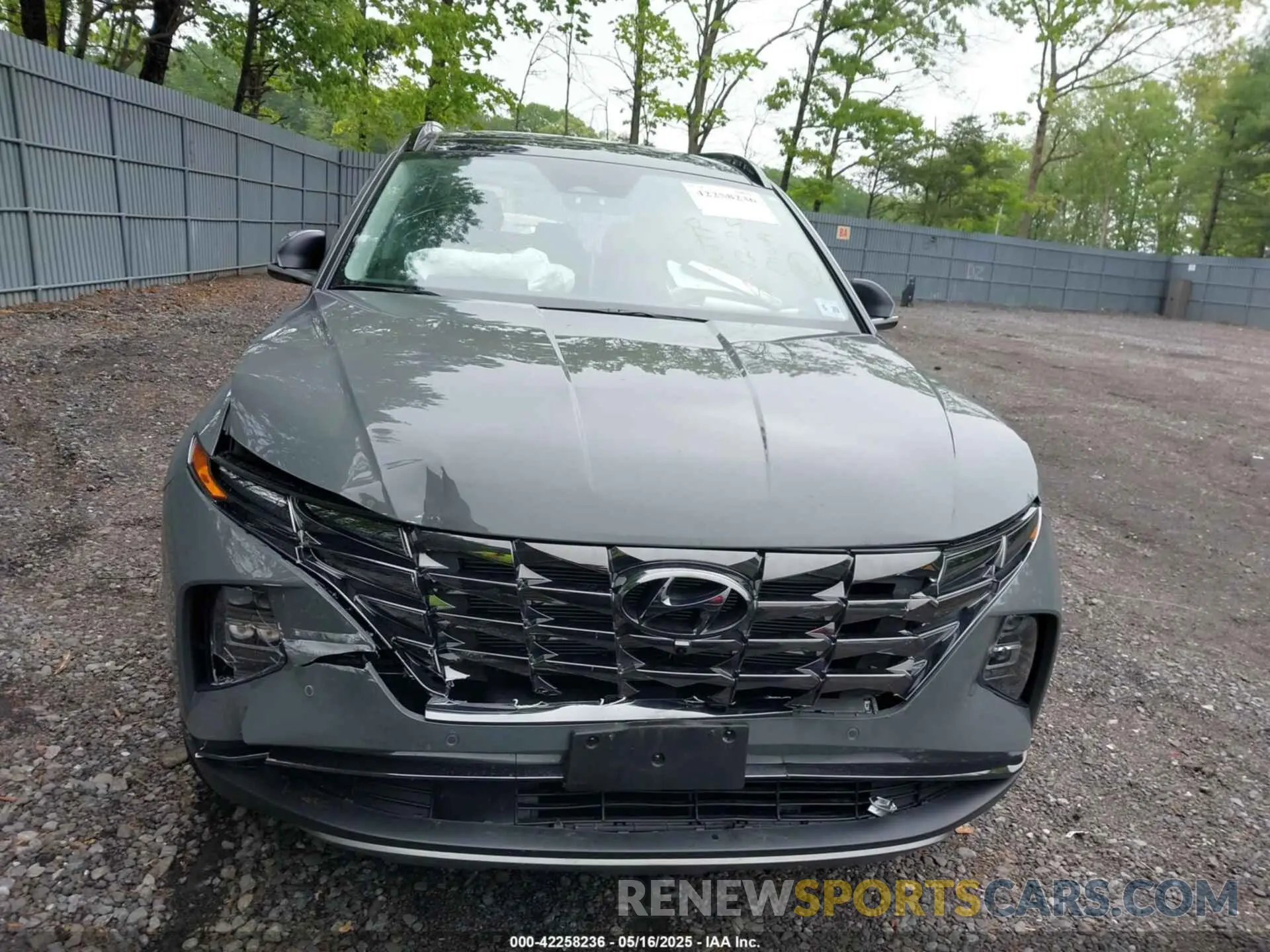 11 Photograph of a damaged car 5NMJECDE0RH419167 HYUNDAI TUCSON 2024
