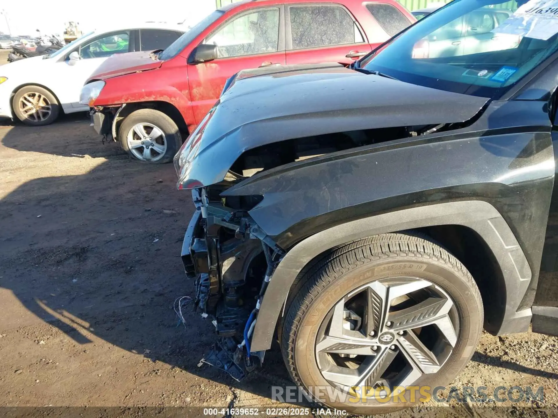 17 Photograph of a damaged car 5NMJECDE2RH318020 HYUNDAI TUCSON 2024