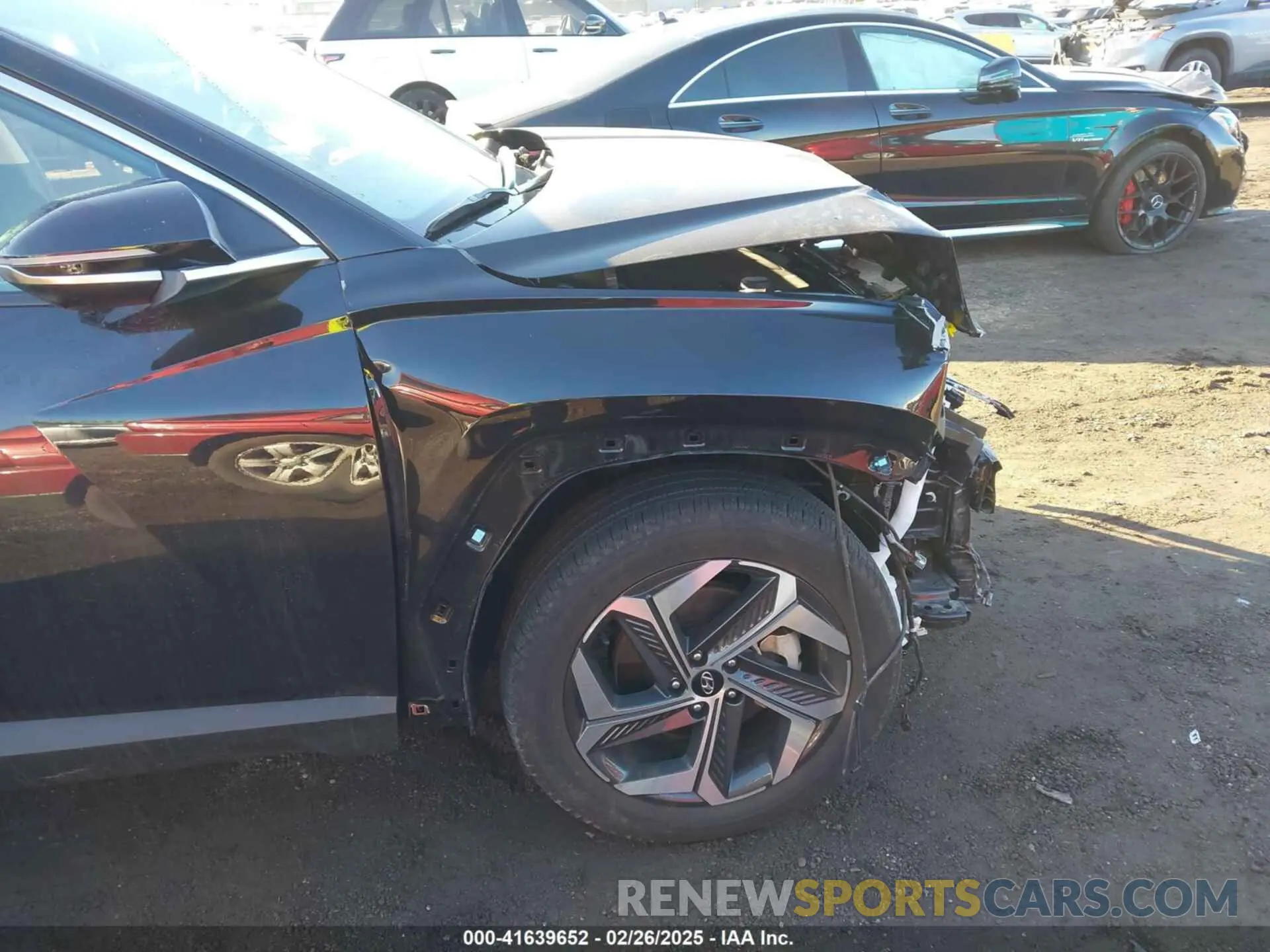 18 Photograph of a damaged car 5NMJECDE2RH318020 HYUNDAI TUCSON 2024