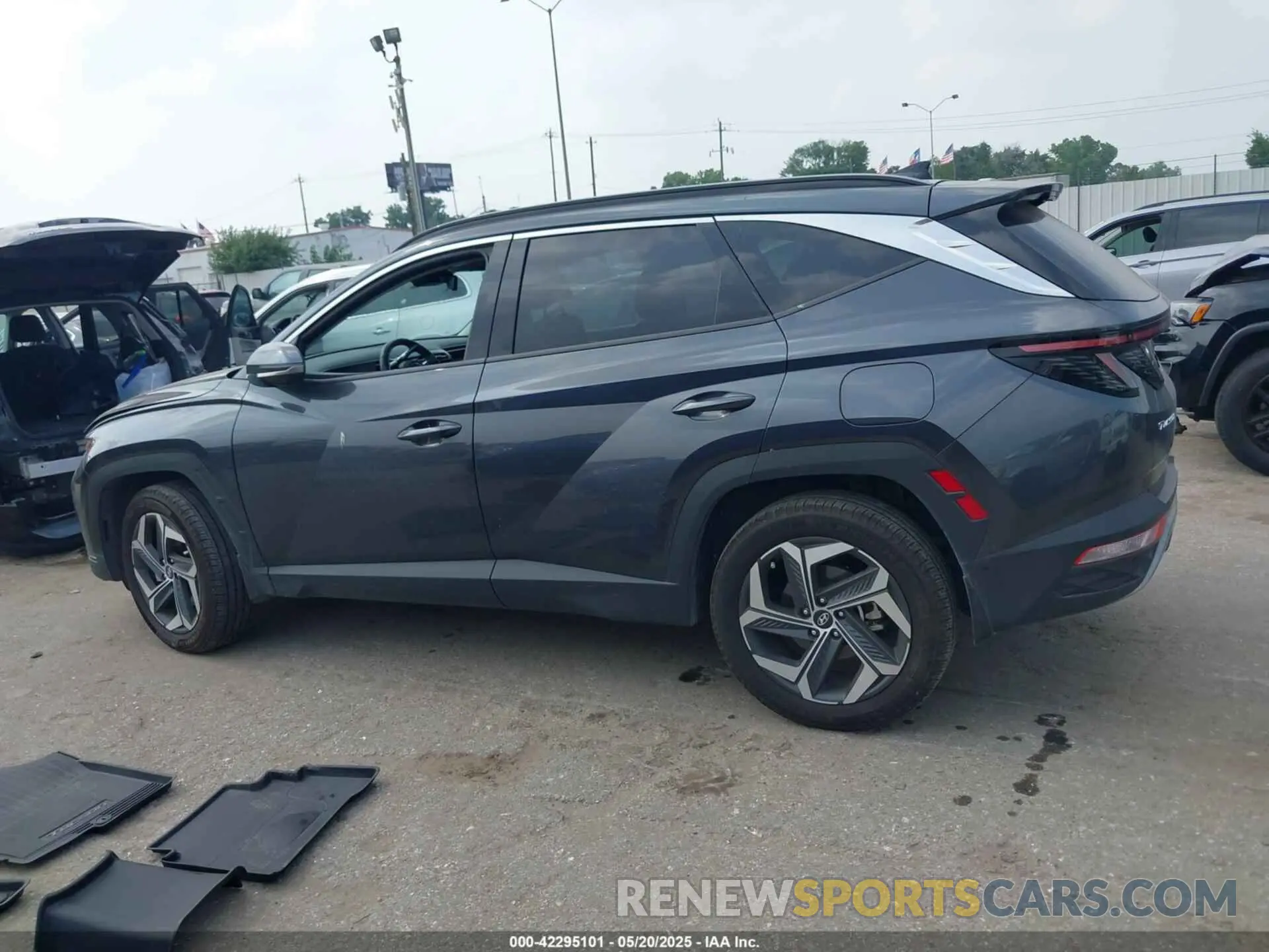 14 Photograph of a damaged car 5NMJECDE2RH356671 HYUNDAI TUCSON 2024
