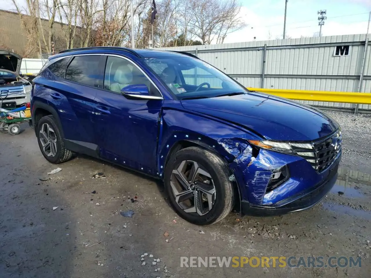 4 Photograph of a damaged car 5NMJECDE3RH345548 HYUNDAI TUCSON 2024