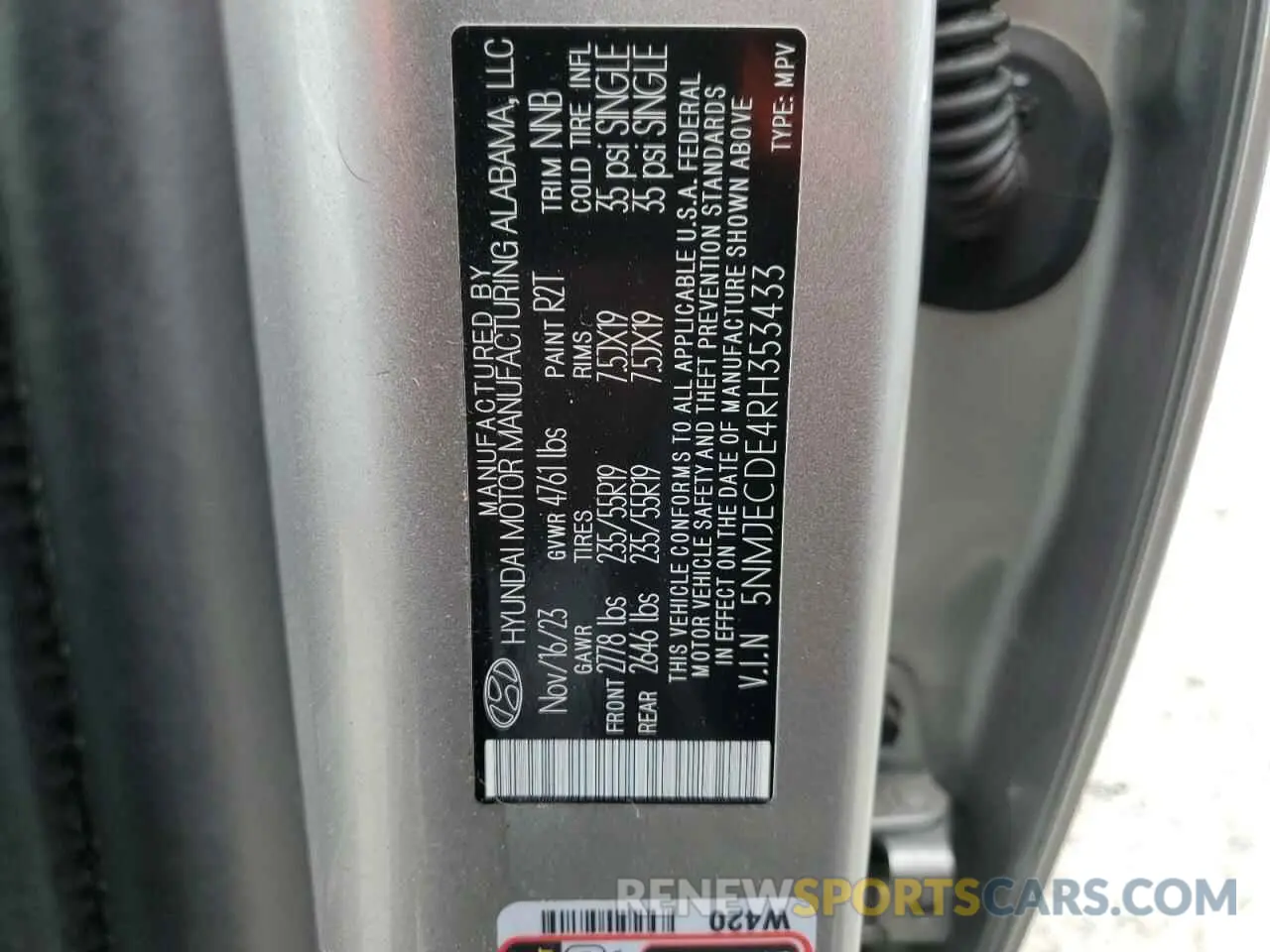 13 Photograph of a damaged car 5NMJECDE4RH353433 HYUNDAI TUCSON 2024