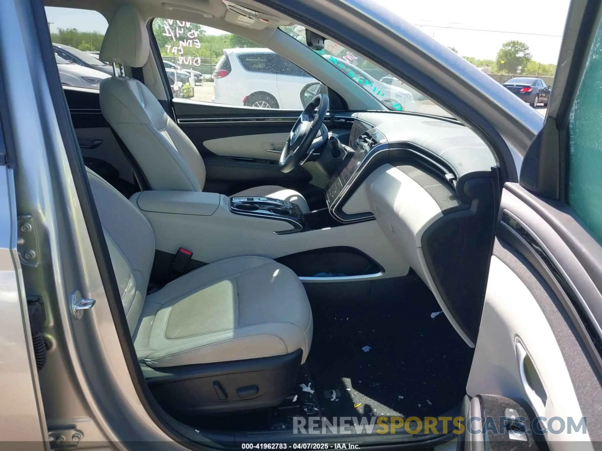 5 Photograph of a damaged car 5NMJECDE4RH358017 HYUNDAI TUCSON 2024