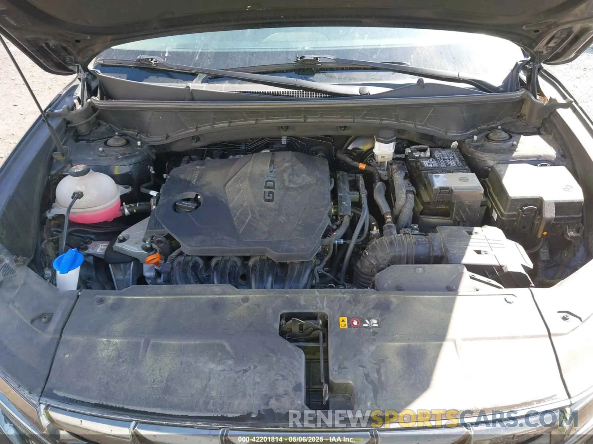 10 Photograph of a damaged car 5NMJECDE5RH352159 HYUNDAI TUCSON 2024
