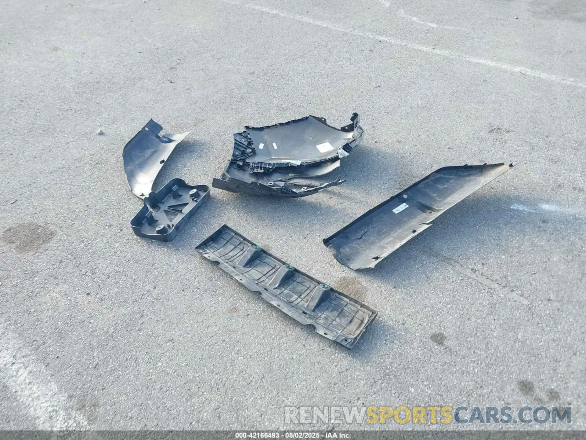 12 Photograph of a damaged car 5NMJECDE5RH372718 HYUNDAI TUCSON 2024