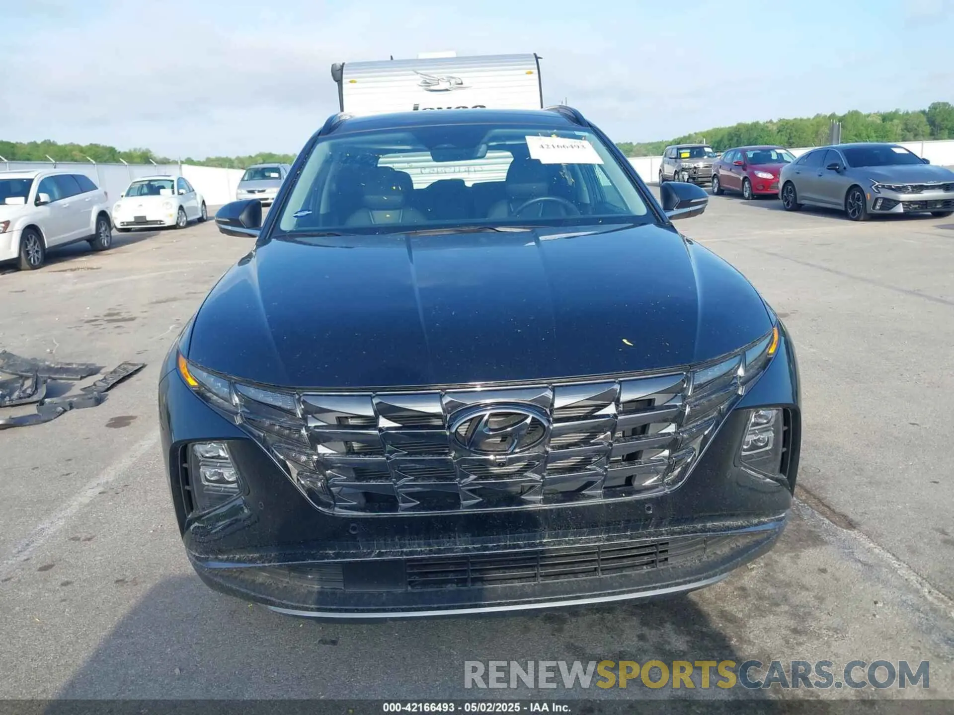 13 Photograph of a damaged car 5NMJECDE5RH372718 HYUNDAI TUCSON 2024