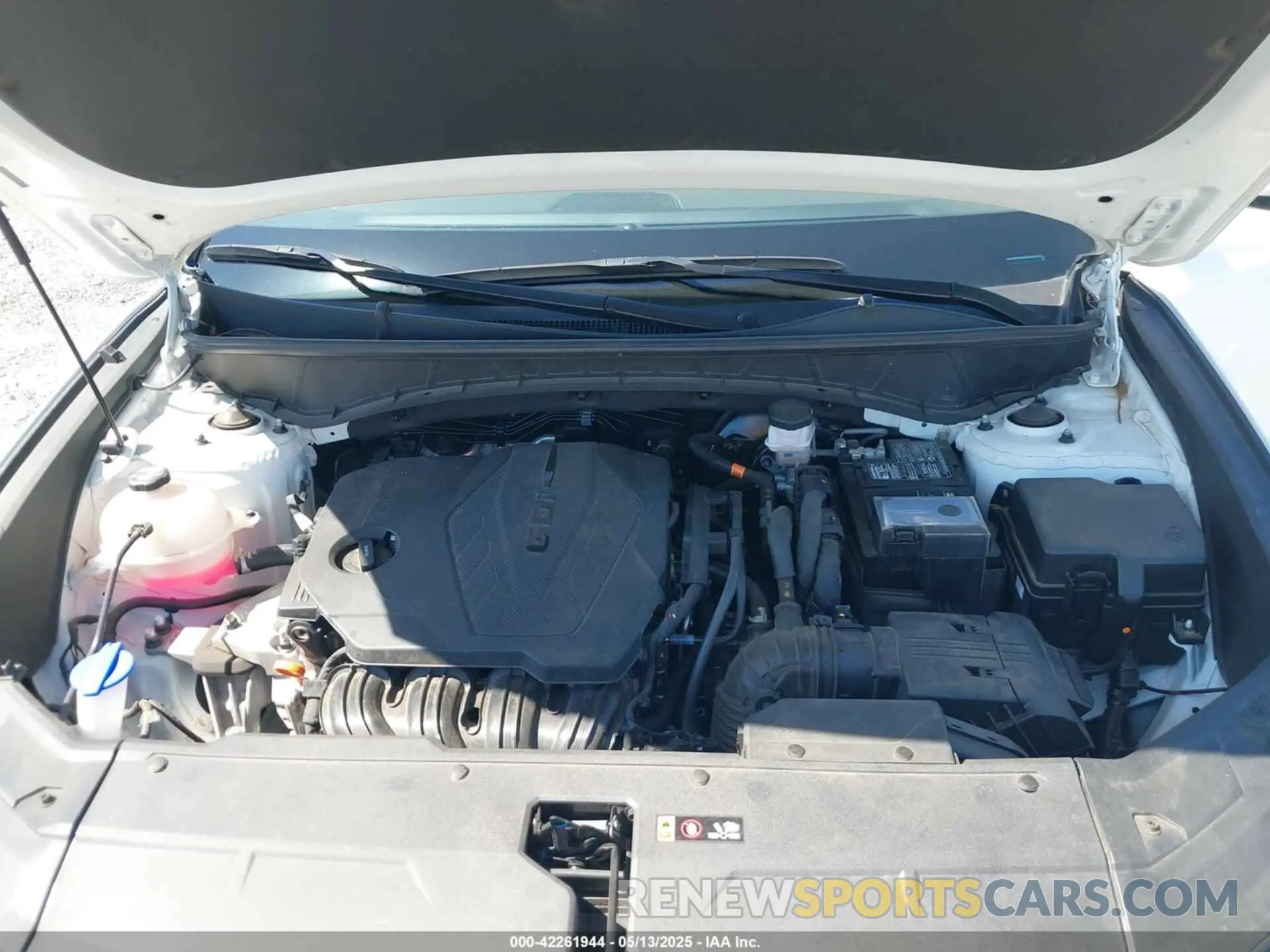 10 Photograph of a damaged car 5NMJECDE6RH351893 HYUNDAI TUCSON 2024