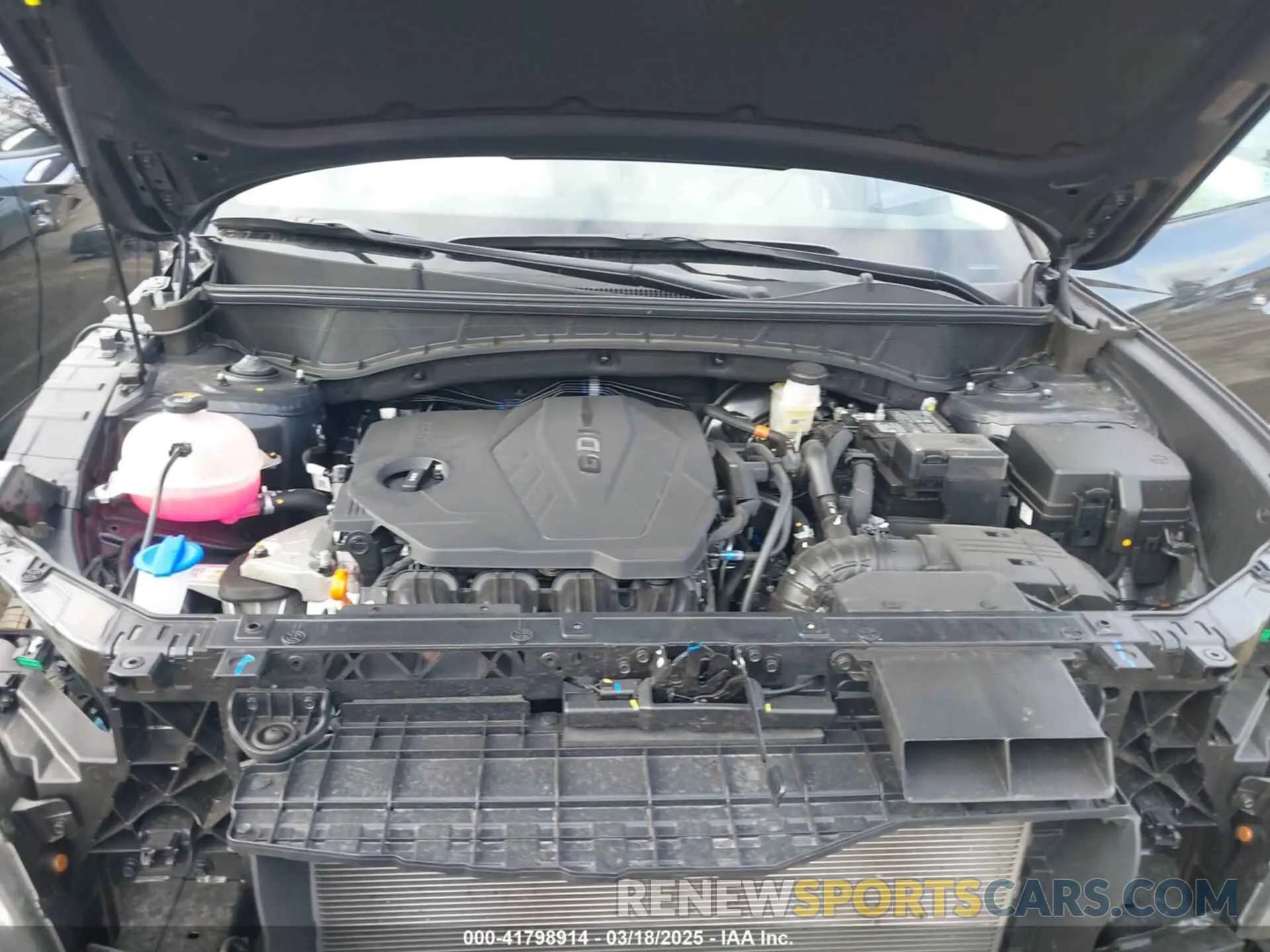 10 Photograph of a damaged car 5NMJECDE6RH356835 HYUNDAI TUCSON 2024