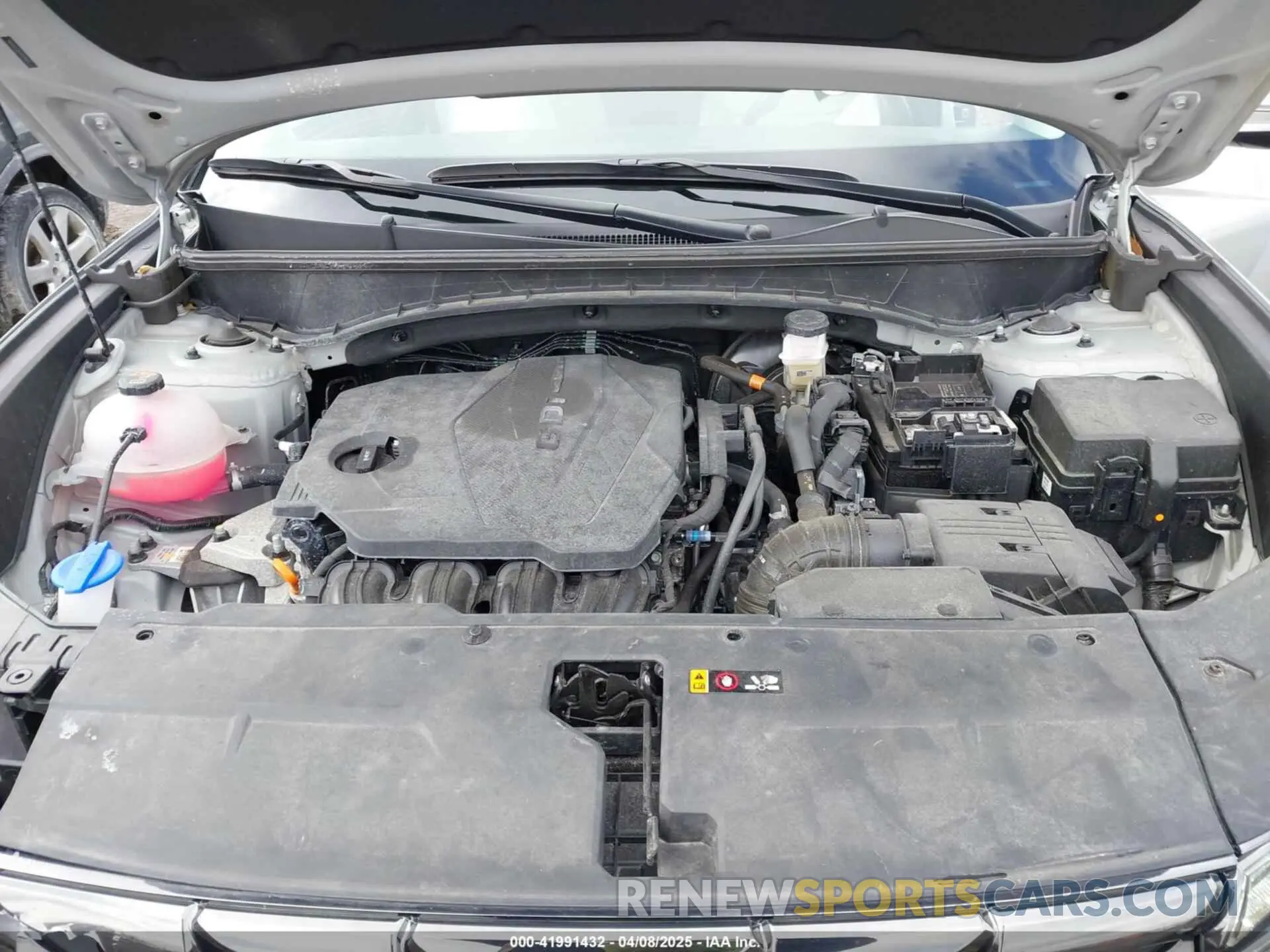10 Photograph of a damaged car 5NMJECDE6RH361615 HYUNDAI TUCSON 2024