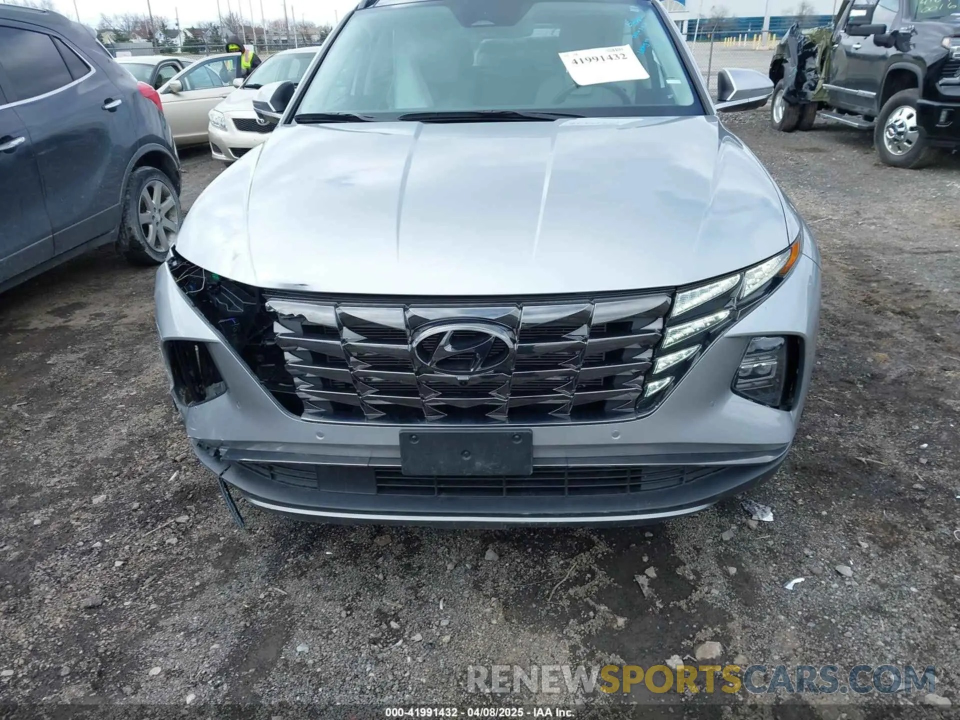 12 Photograph of a damaged car 5NMJECDE6RH361615 HYUNDAI TUCSON 2024