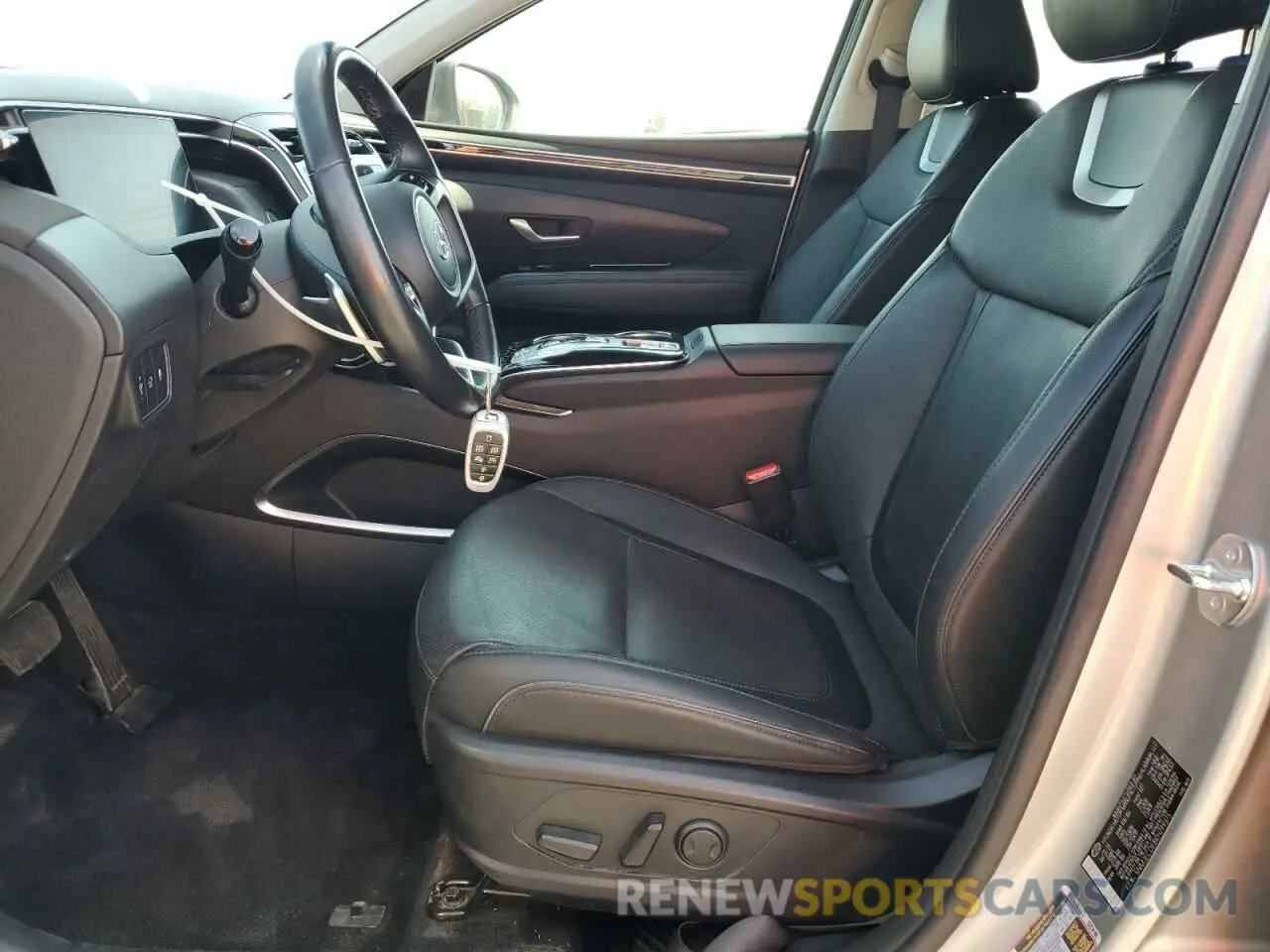 7 Photograph of a damaged car 5NMJECDE8RH299375 HYUNDAI TUCSON 2024