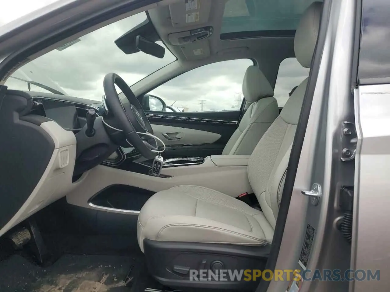 7 Photograph of a damaged car 5NMJECDE8RH309659 HYUNDAI TUCSON 2024