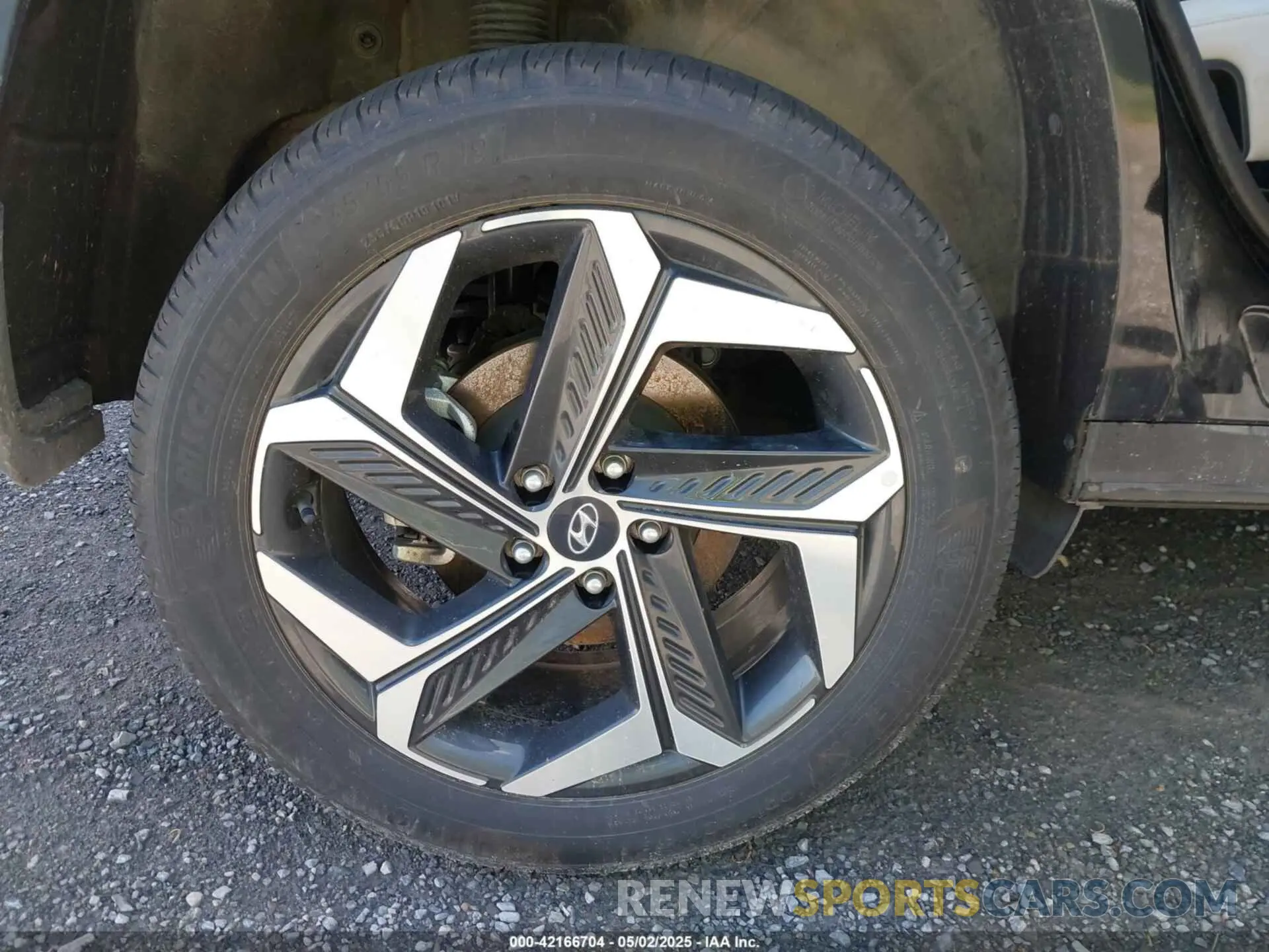 12 Photograph of a damaged car 5NMJECDE8RH330138 HYUNDAI TUCSON 2024