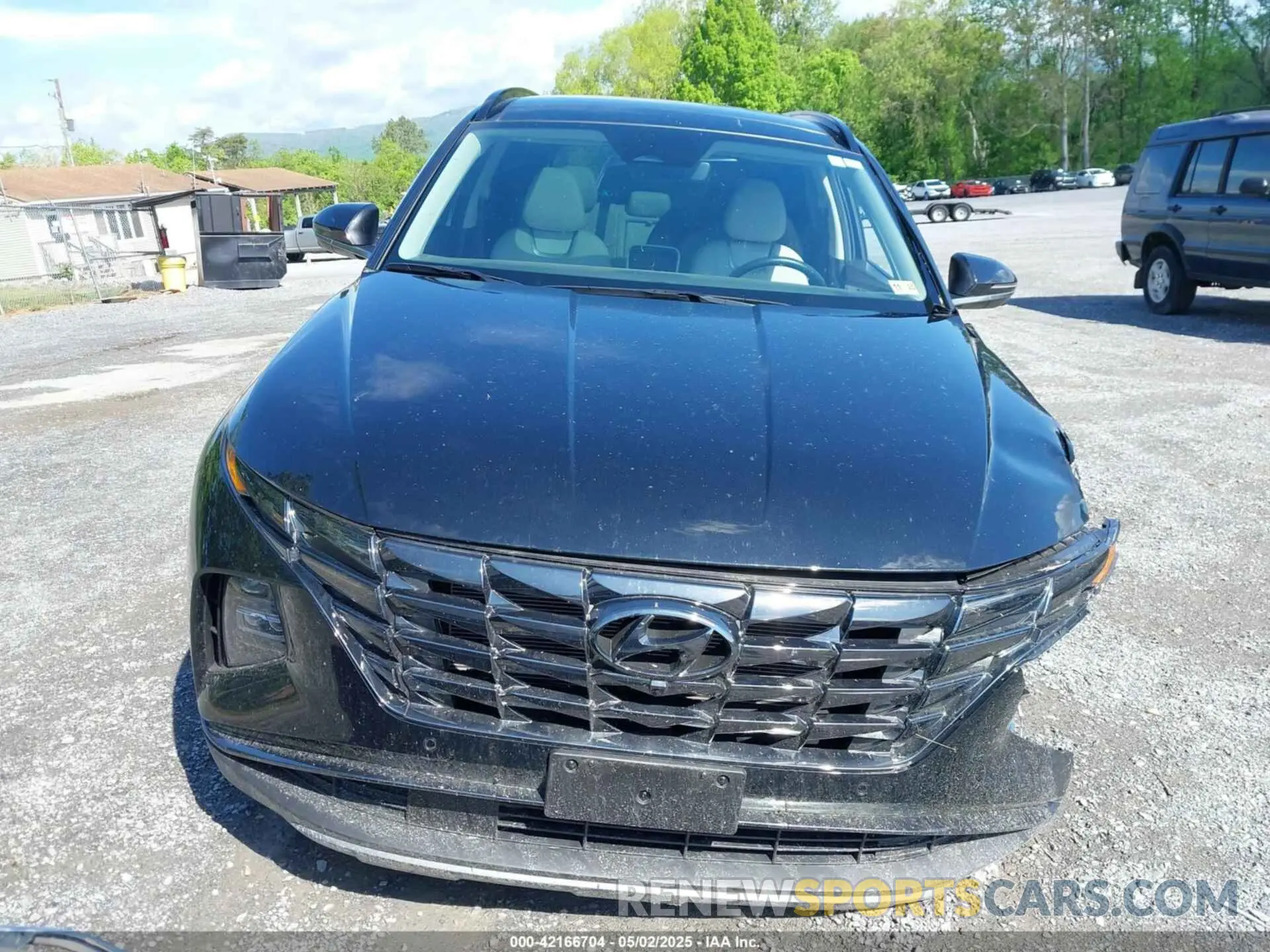 13 Photograph of a damaged car 5NMJECDE8RH330138 HYUNDAI TUCSON 2024