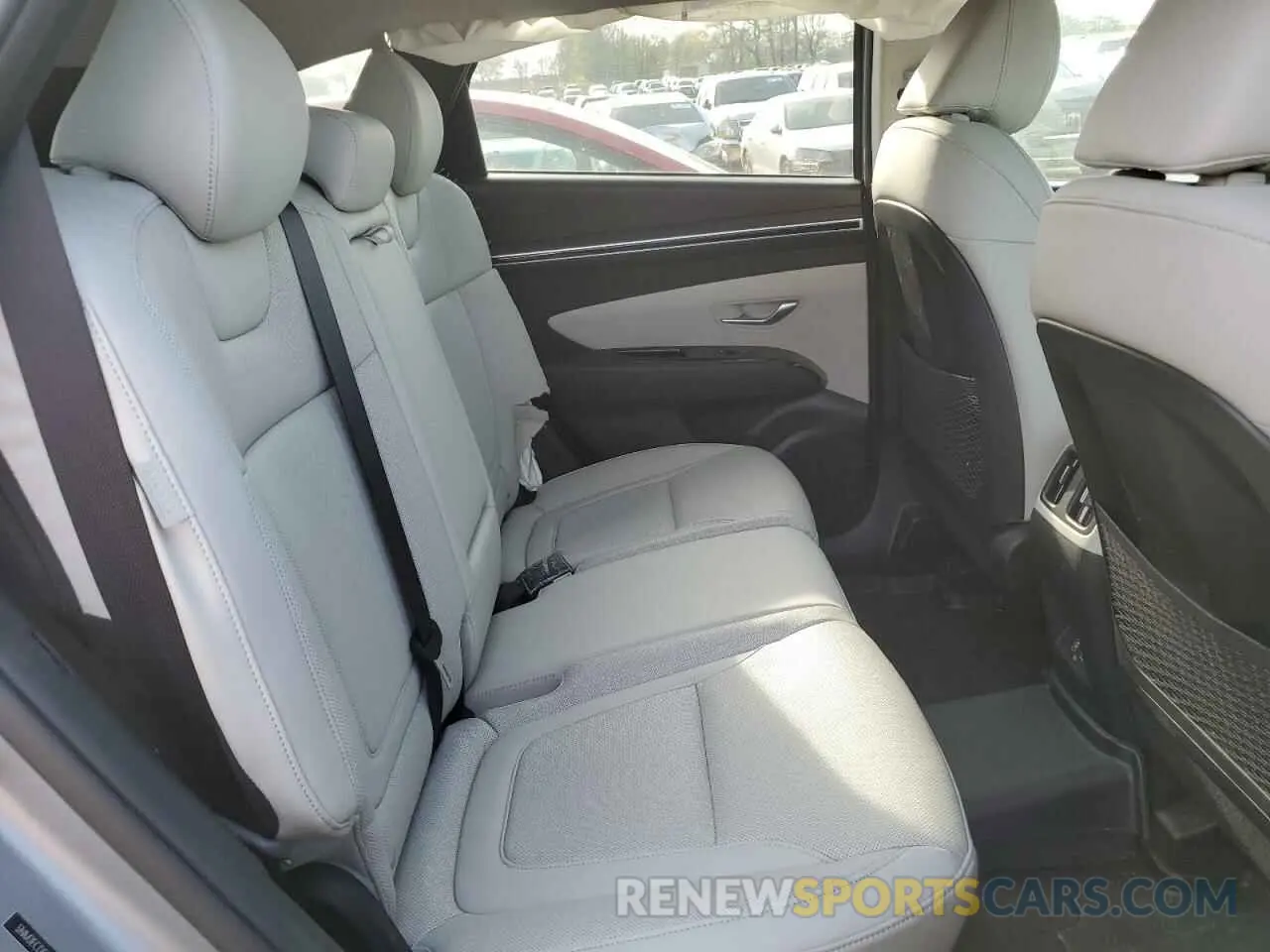 11 Photograph of a damaged car 5NMJECDE9RH413707 HYUNDAI TUCSON 2024