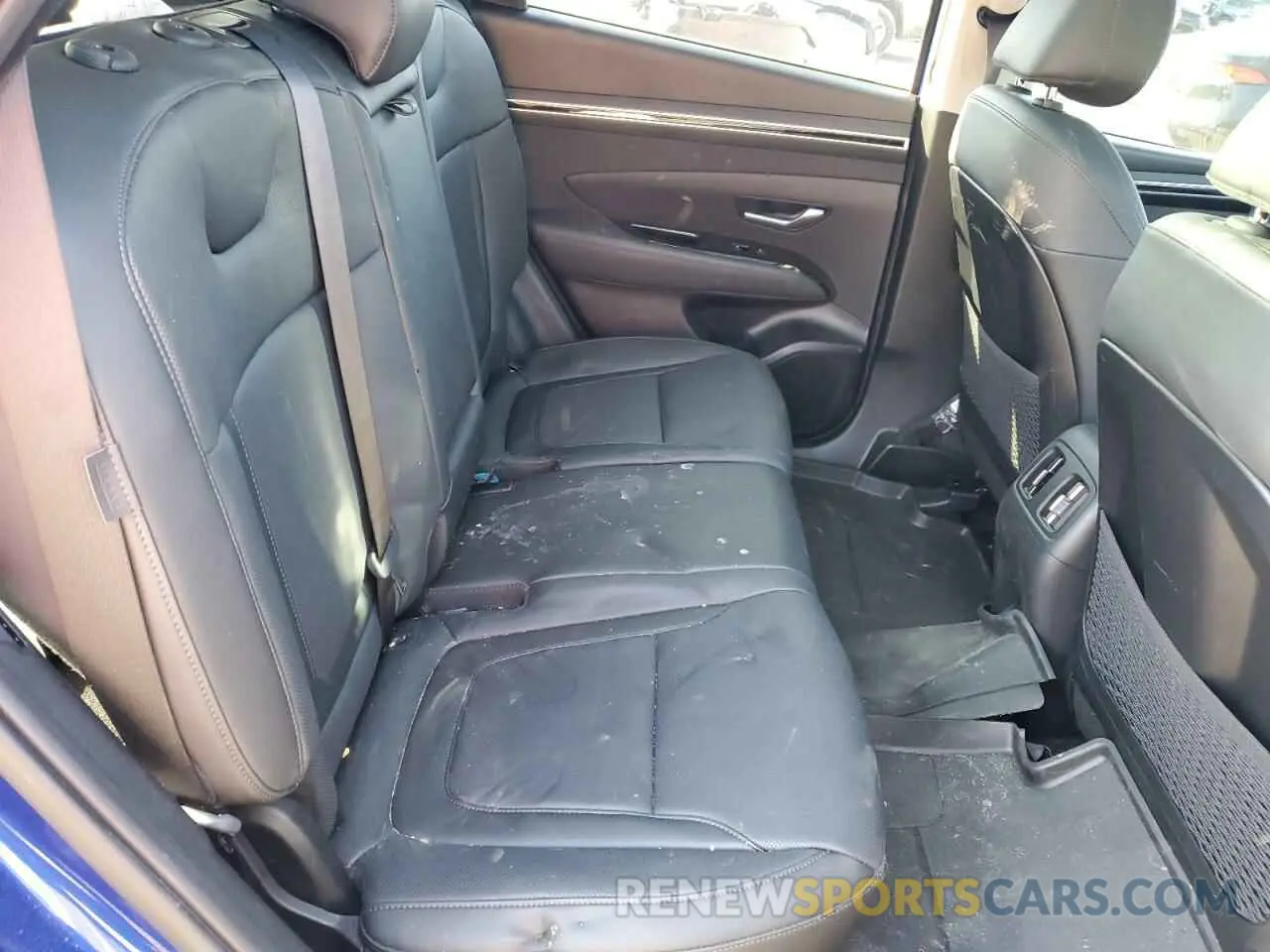 10 Photograph of a damaged car 5NMJECDEXRH331307 HYUNDAI TUCSON 2024