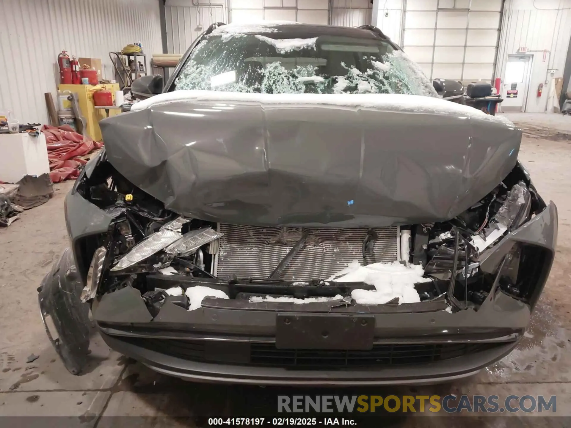 12 Photograph of a damaged car 5NMJECDEXRH340573 HYUNDAI TUCSON 2024