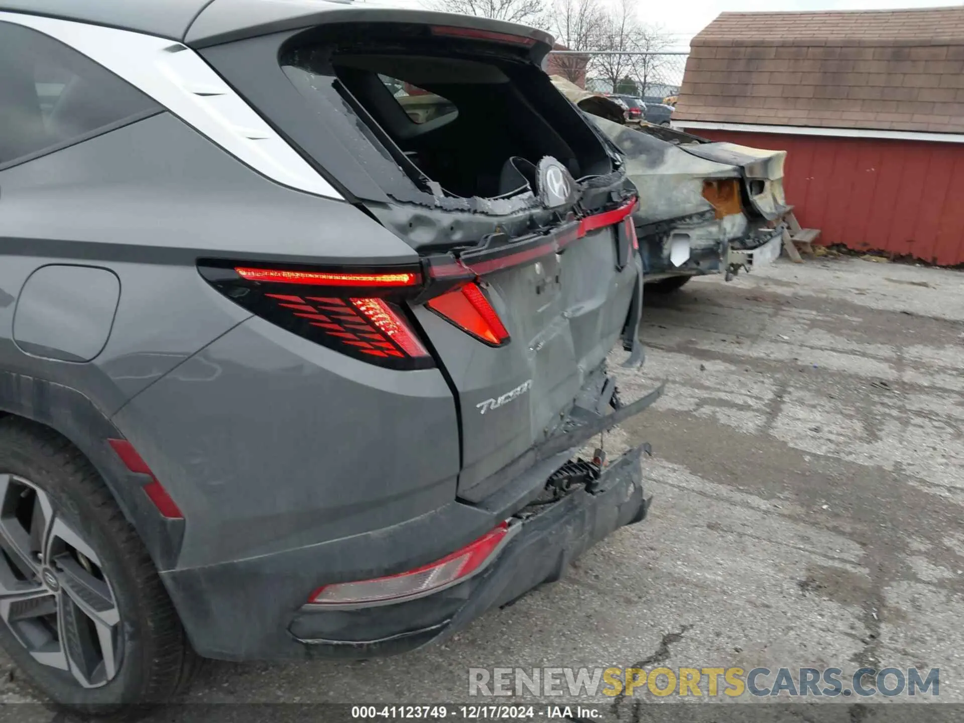 6 Photograph of a damaged car 5NMJF3DE0RH320586 HYUNDAI TUCSON 2024