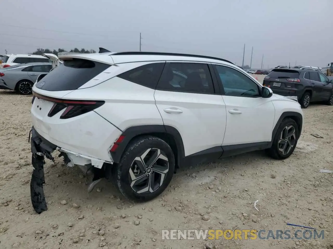 3 Photograph of a damaged car 5NMJF3DE0RH321625 HYUNDAI TUCSON 2024