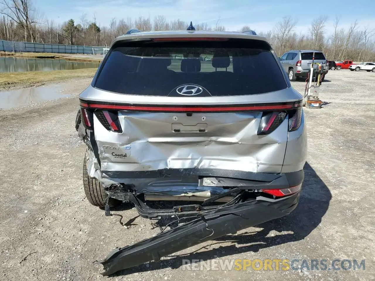 6 Photograph of a damaged car 5NMJF3DE0RH351384 HYUNDAI TUCSON 2024