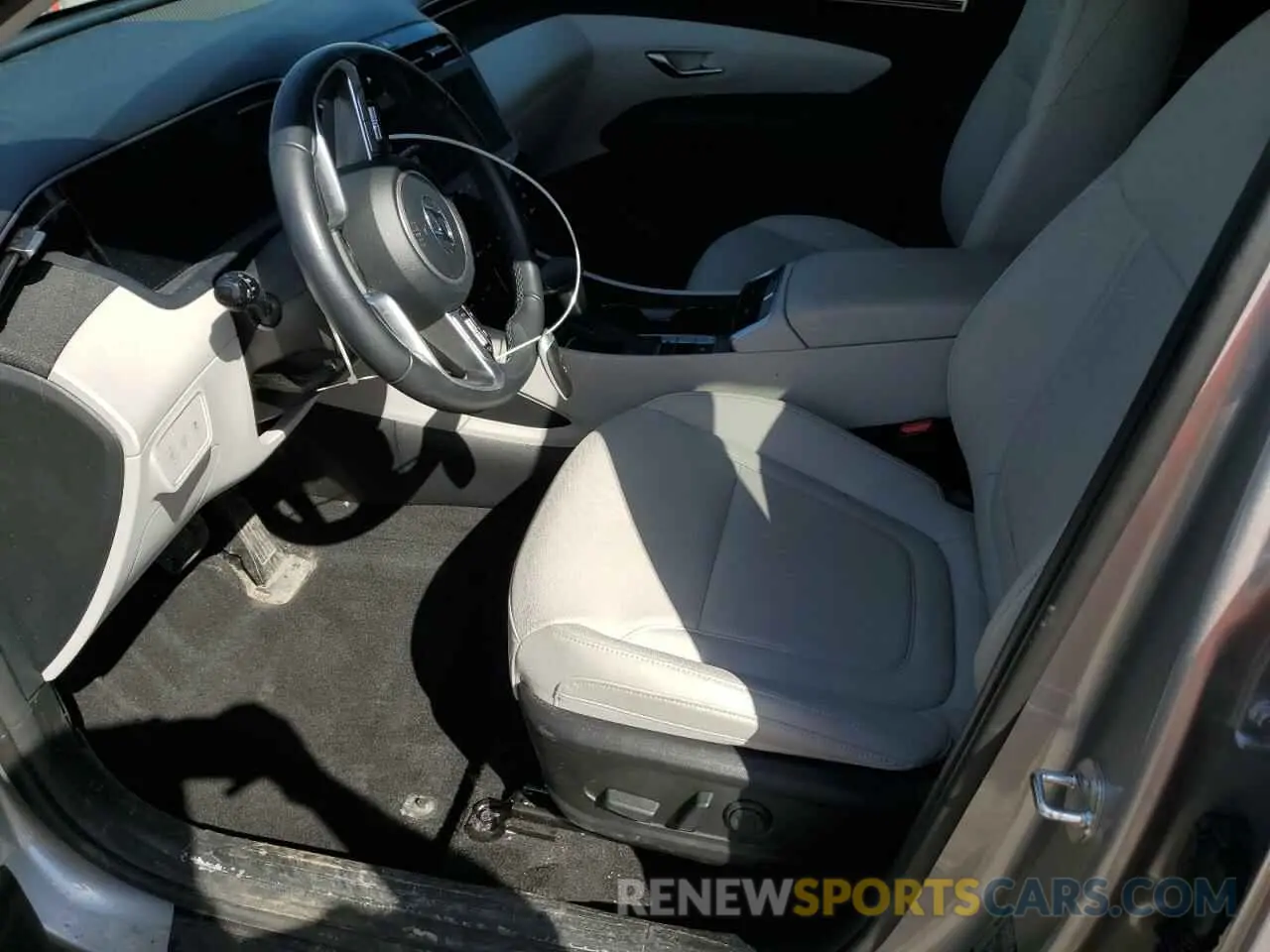 7 Photograph of a damaged car 5NMJF3DE0RH351384 HYUNDAI TUCSON 2024