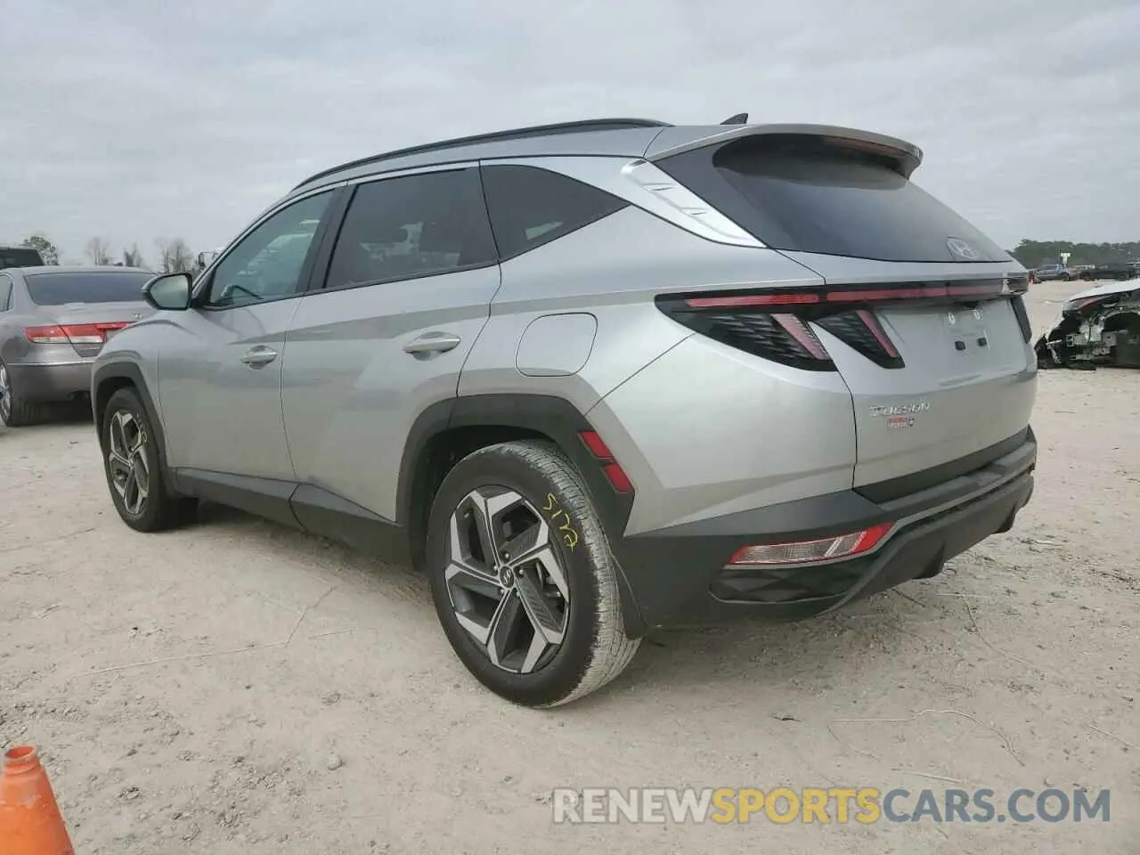 2 Photograph of a damaged car 5NMJF3DE1RH357825 HYUNDAI TUCSON 2024