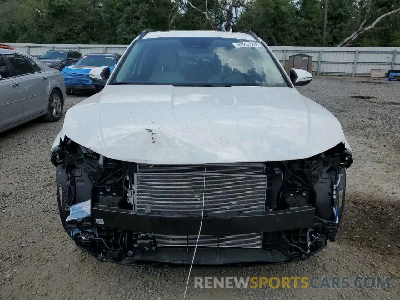 5 Photograph of a damaged car 5NMJF3DE1RH433737 HYUNDAI TUCSON 2024
