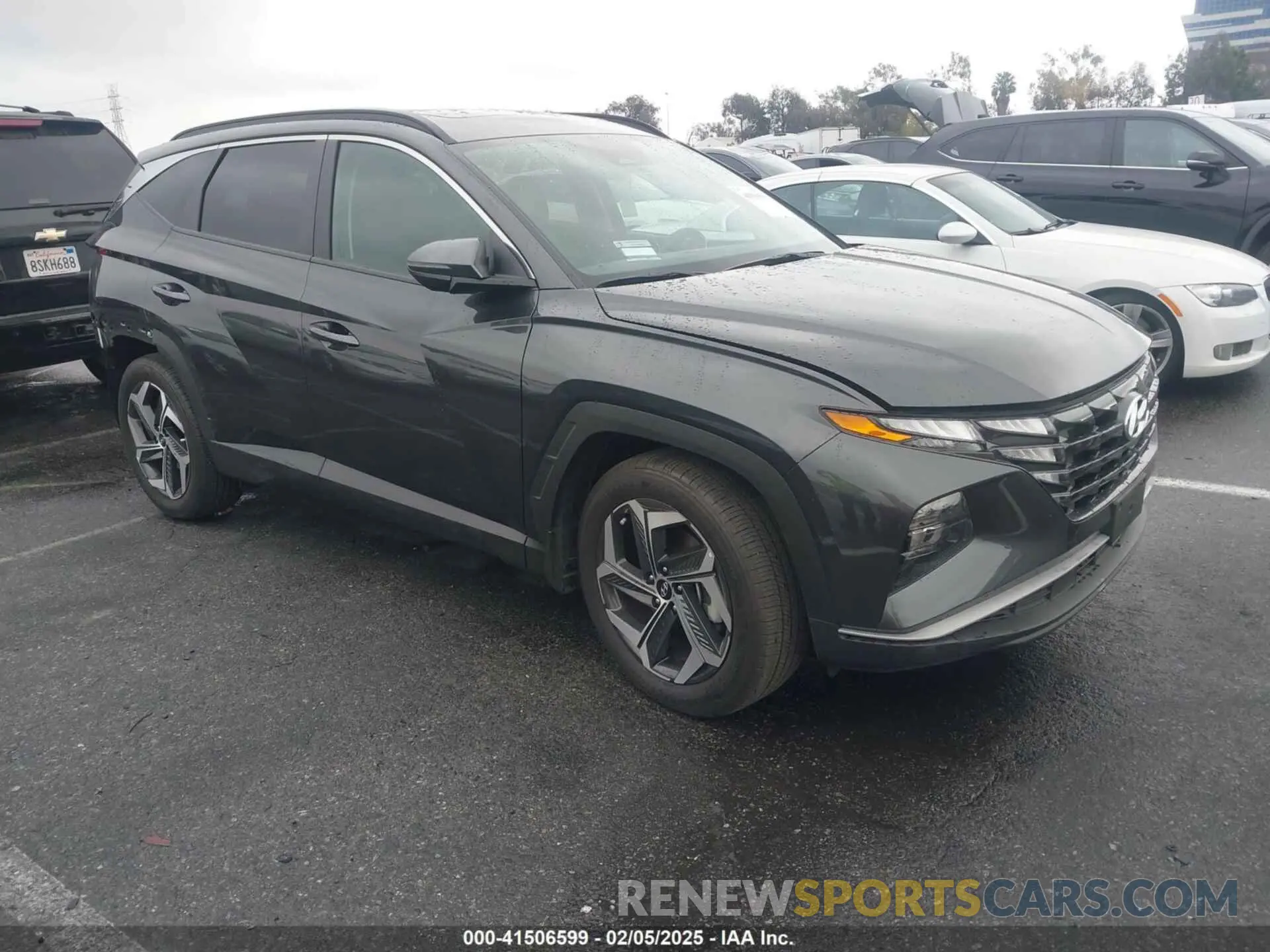 1 Photograph of a damaged car 5NMJF3DE3RH321778 HYUNDAI TUCSON 2024