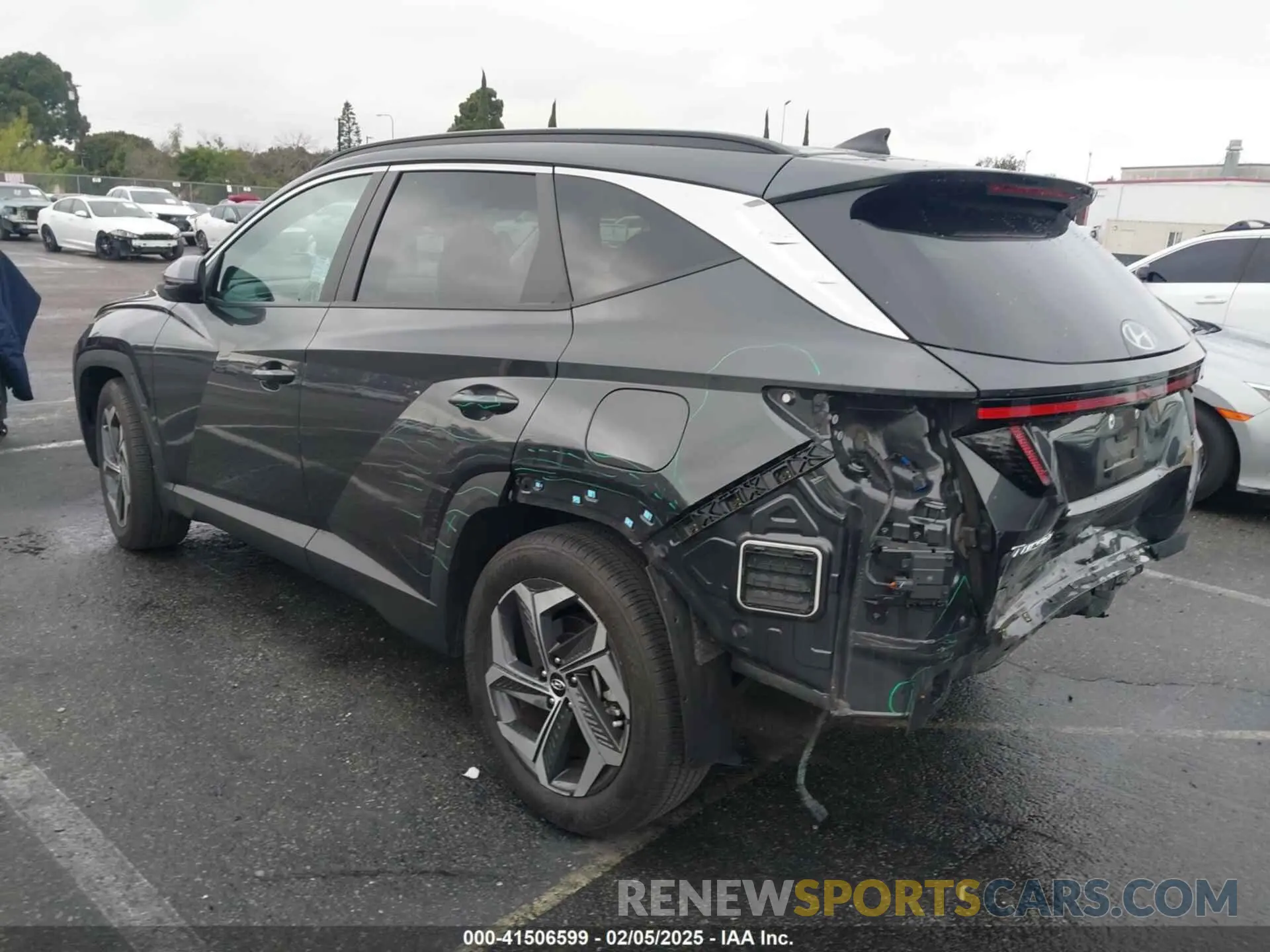 3 Photograph of a damaged car 5NMJF3DE3RH321778 HYUNDAI TUCSON 2024