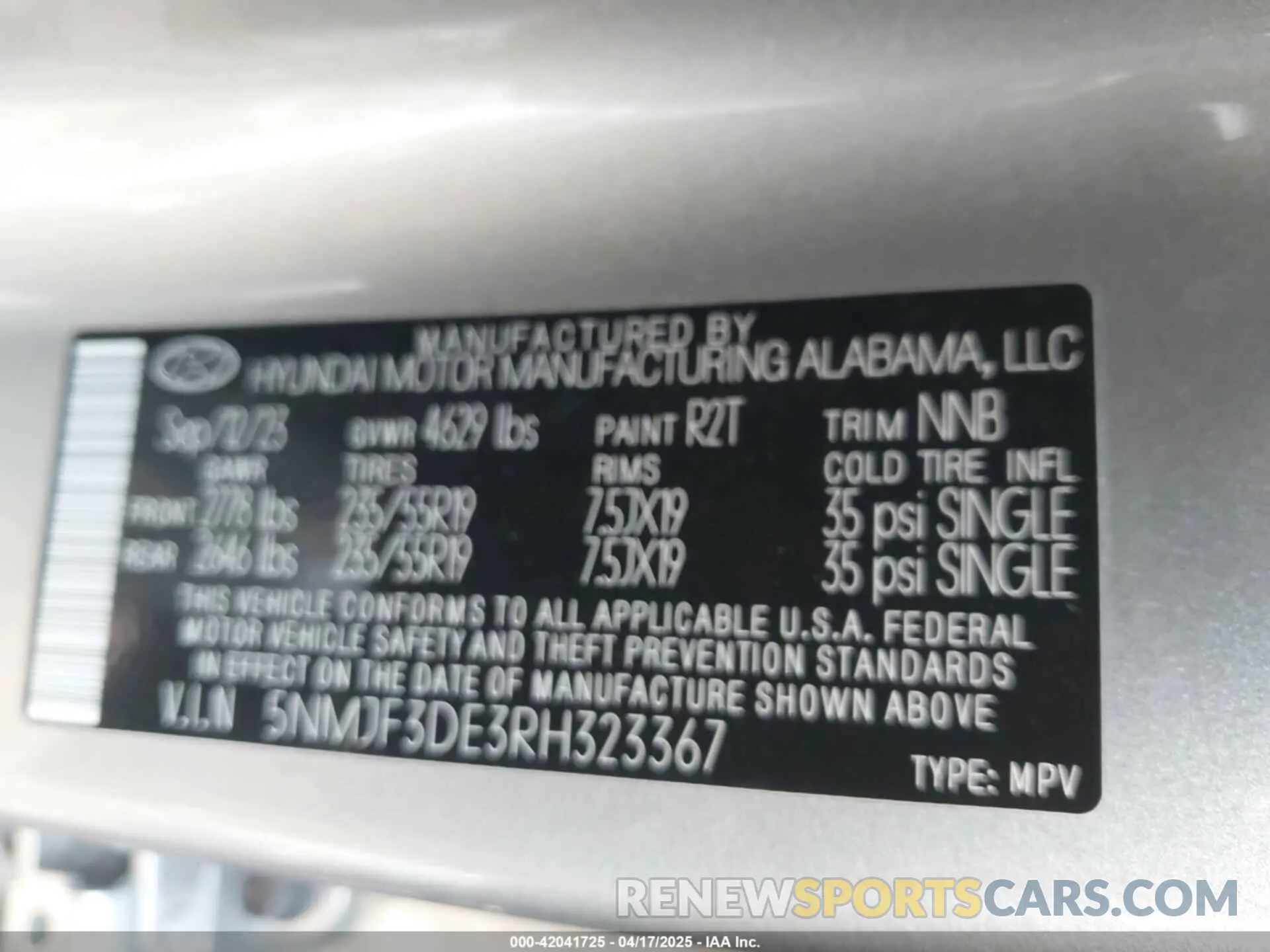 9 Photograph of a damaged car 5NMJF3DE3RH323367 HYUNDAI TUCSON 2024