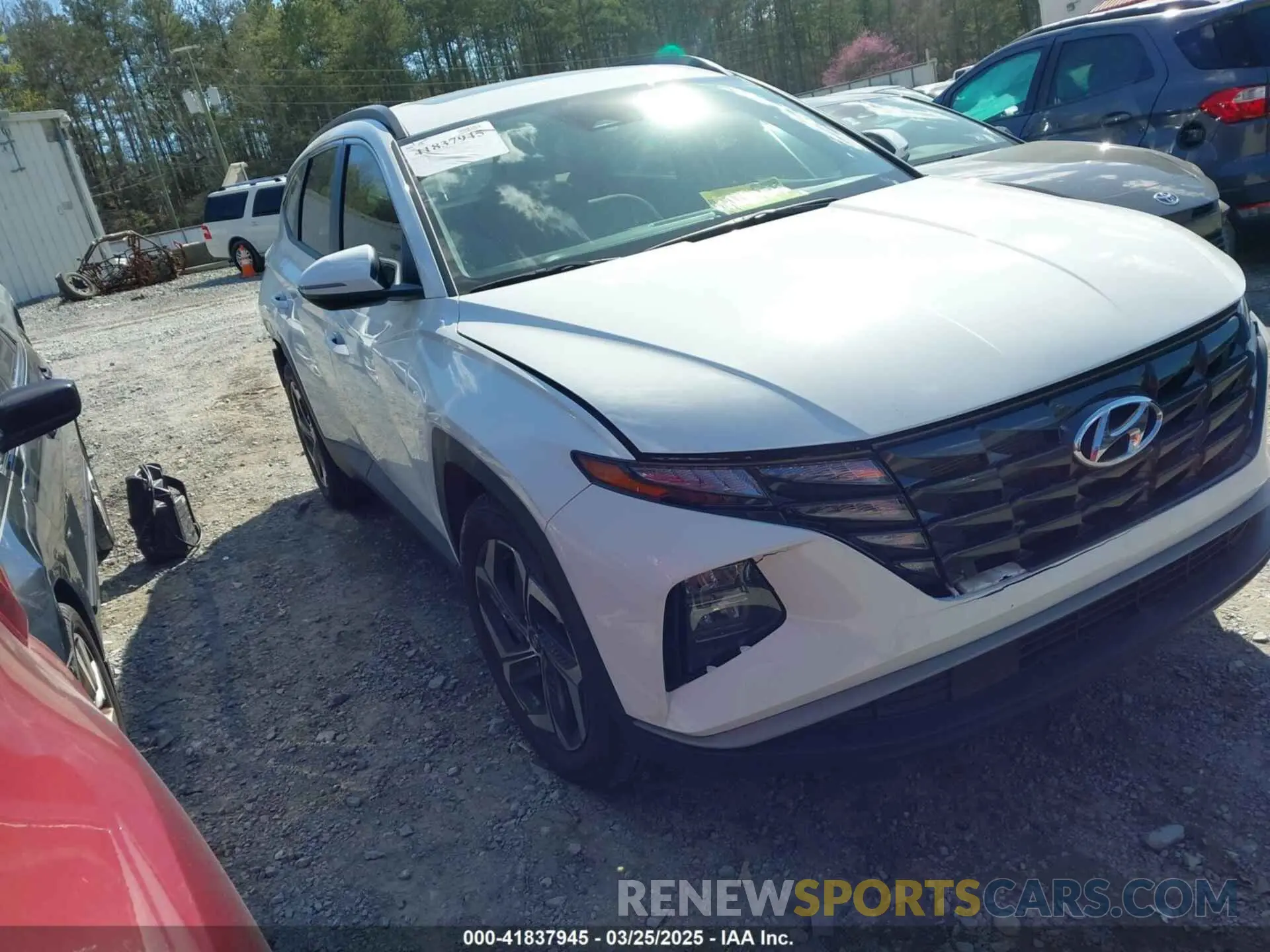 1 Photograph of a damaged car 5NMJF3DE3RH373122 HYUNDAI TUCSON 2024