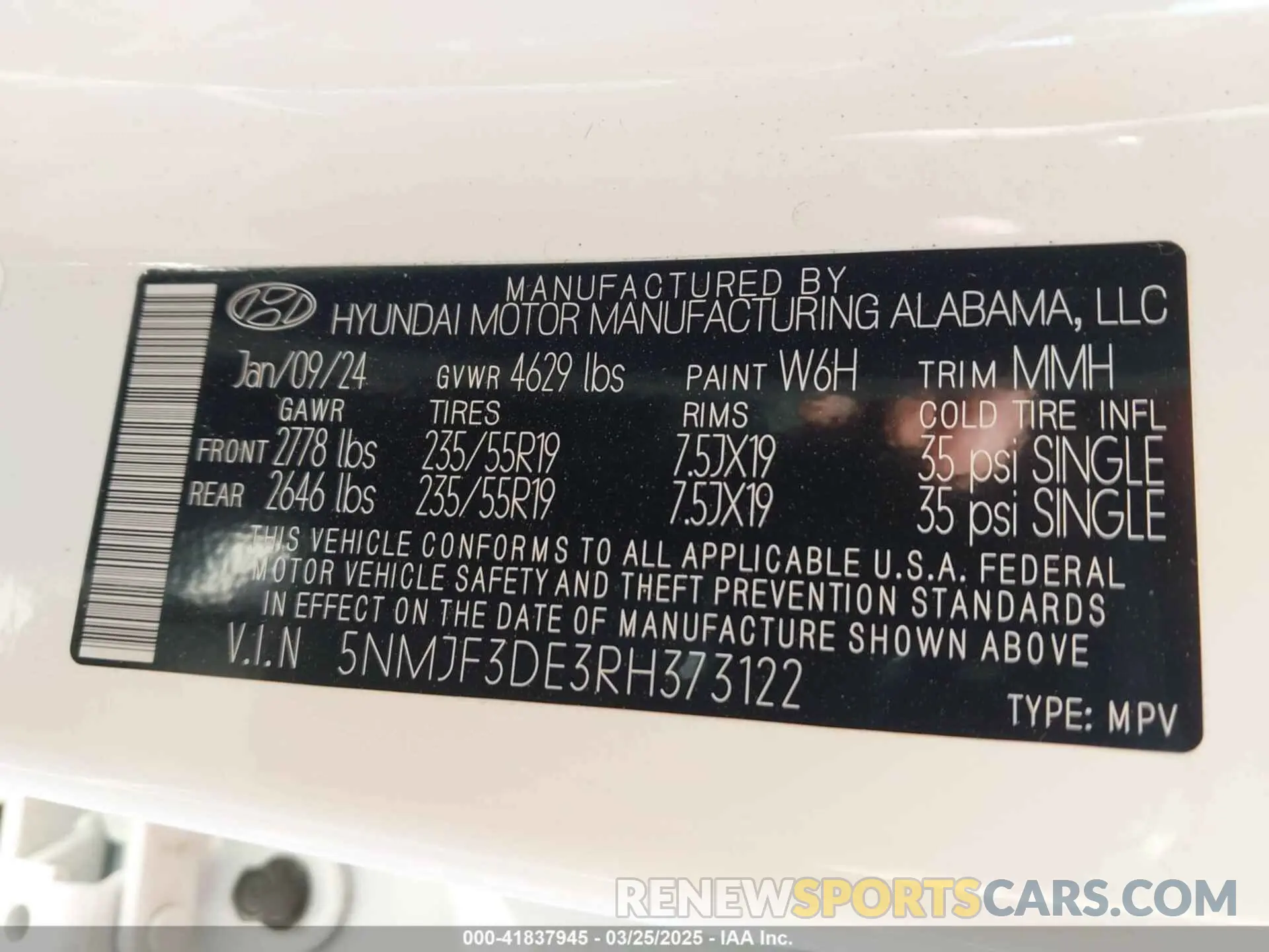 9 Photograph of a damaged car 5NMJF3DE3RH373122 HYUNDAI TUCSON 2024
