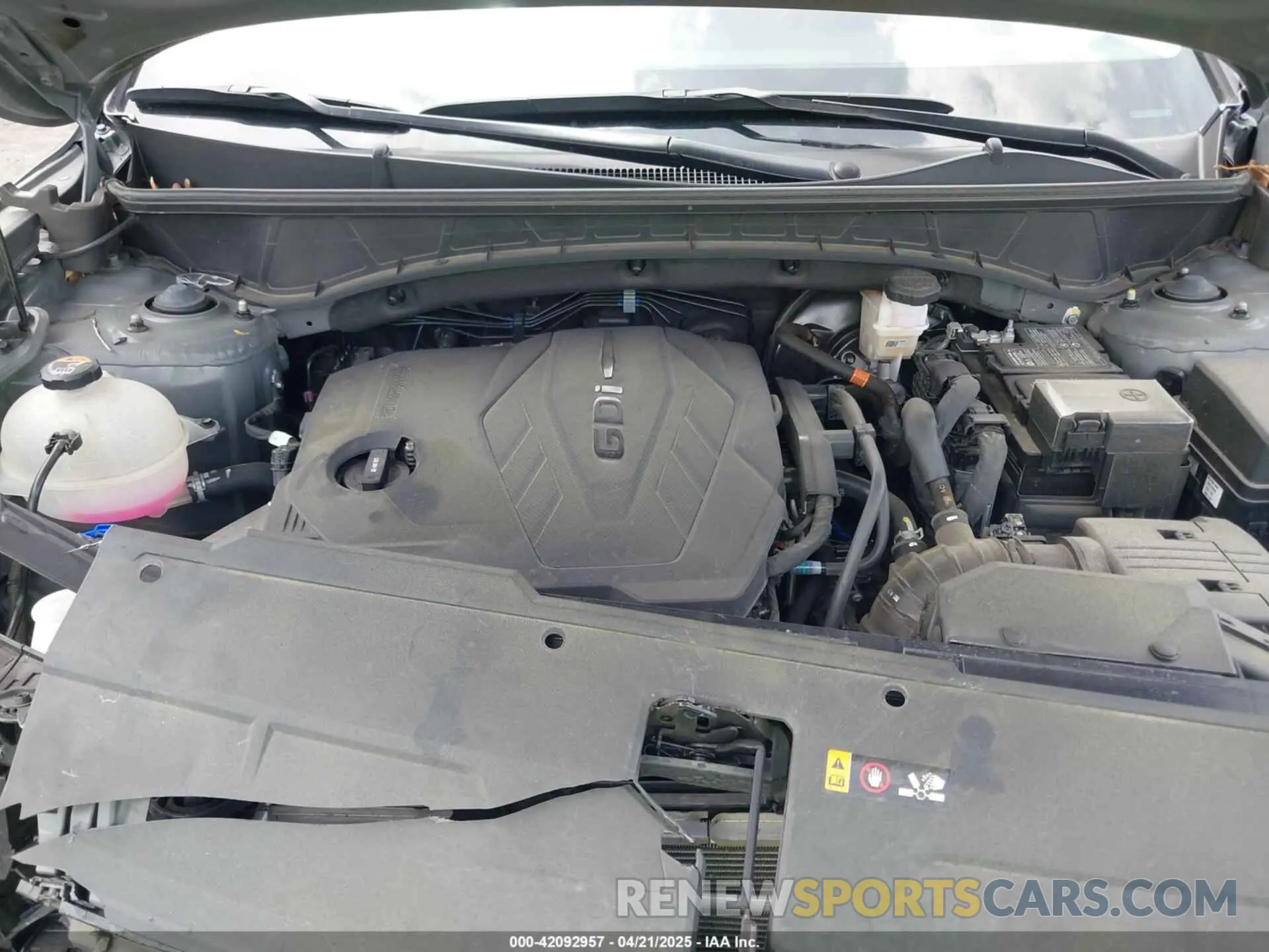 10 Photograph of a damaged car 5NMJF3DE4RH349430 HYUNDAI TUCSON 2024