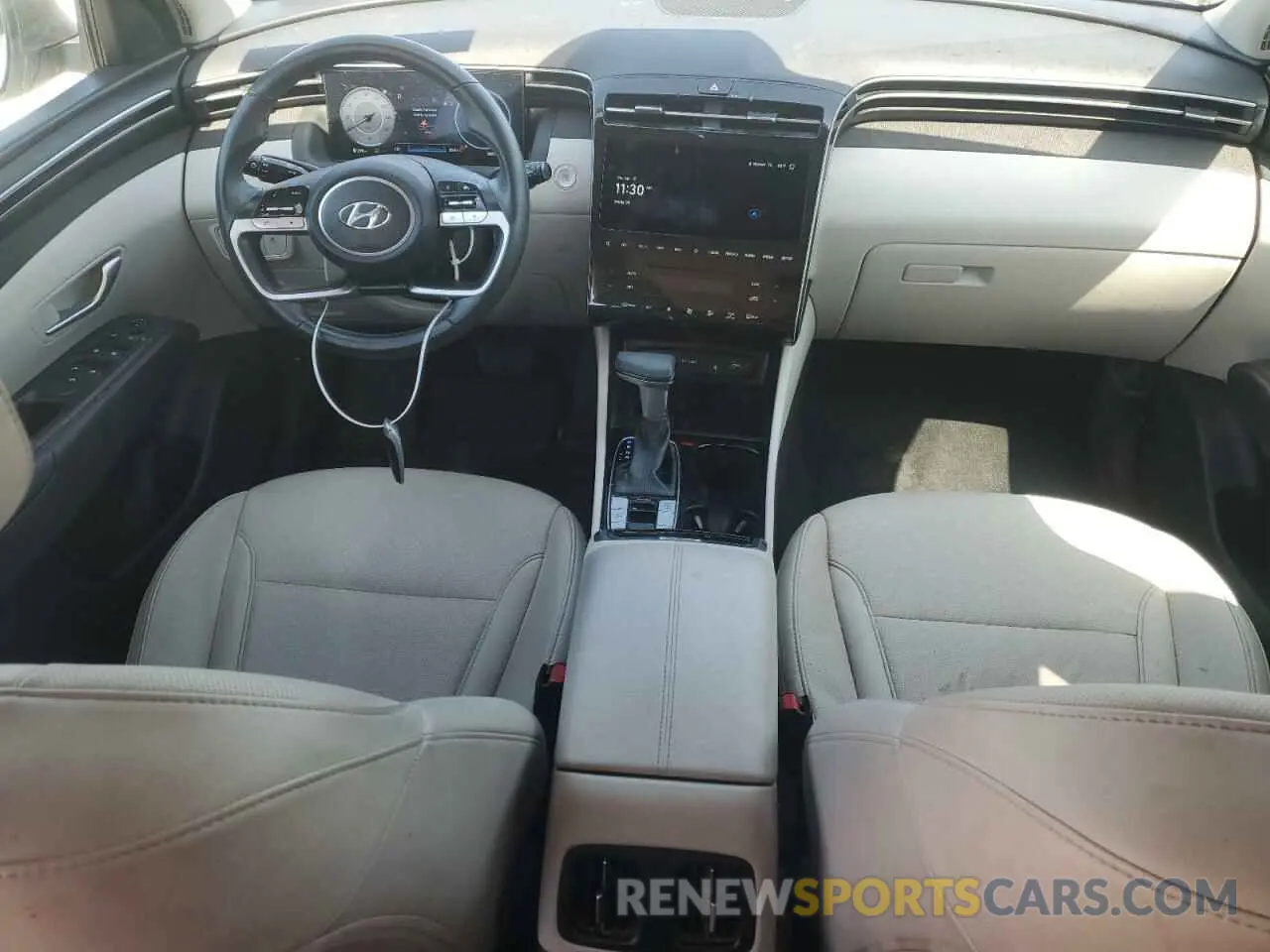 8 Photograph of a damaged car 5NMJF3DE4RH376966 HYUNDAI TUCSON 2024